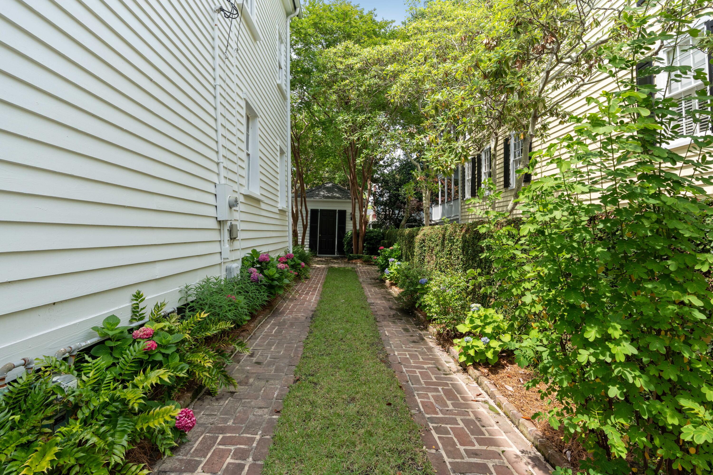 16 Trumbo Street