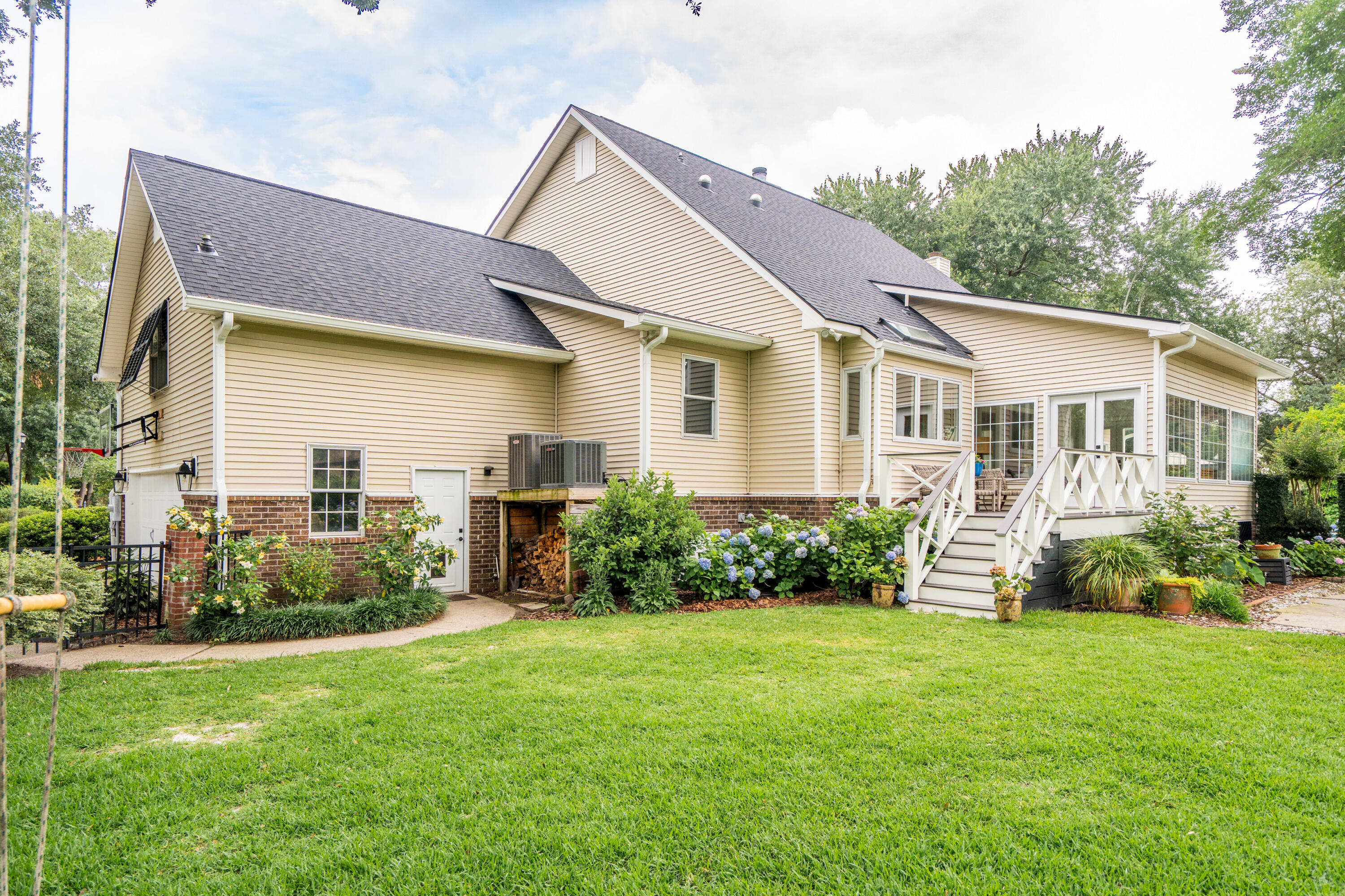 1511 Fairway Drive