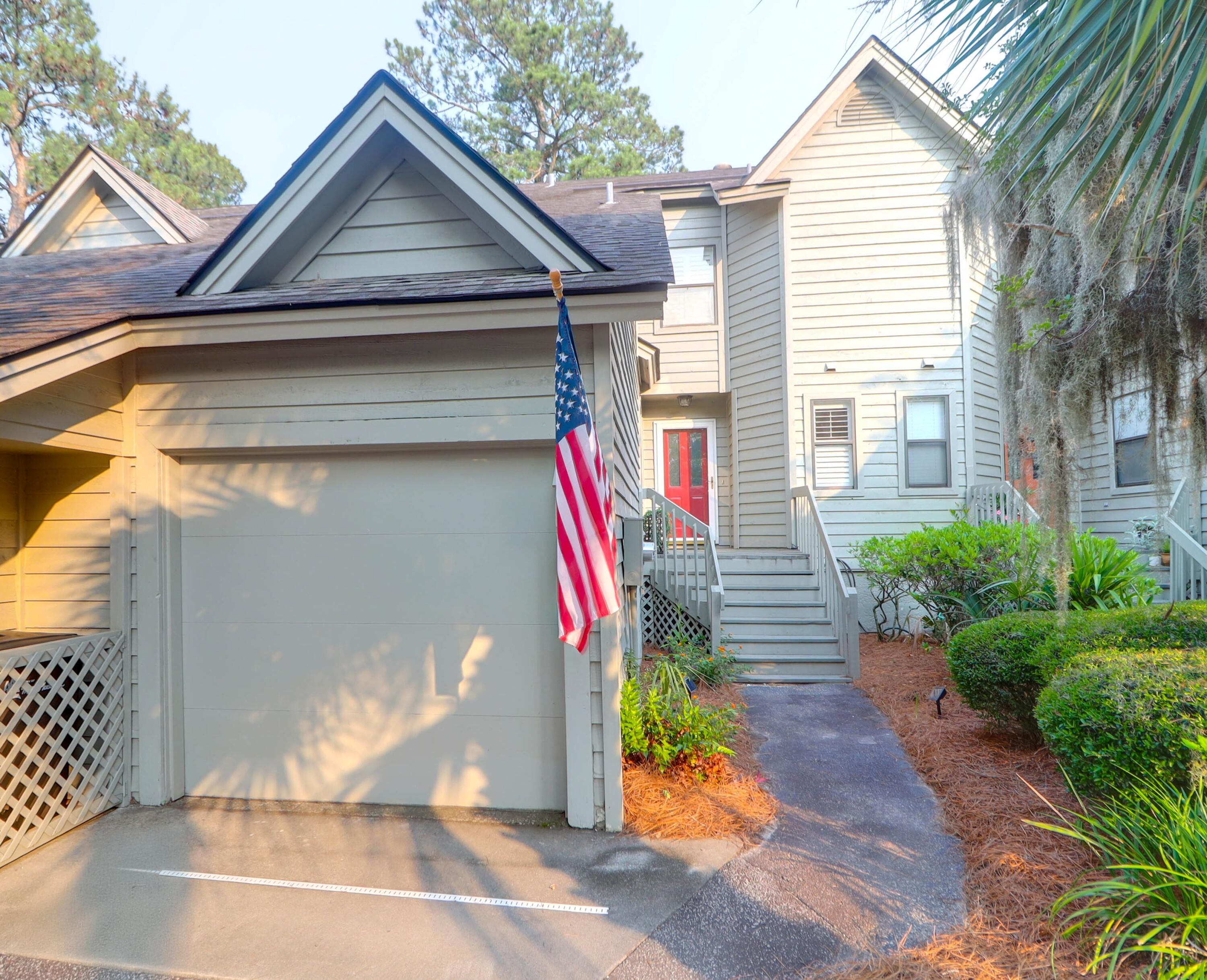 1050 Marsh Court Lane
