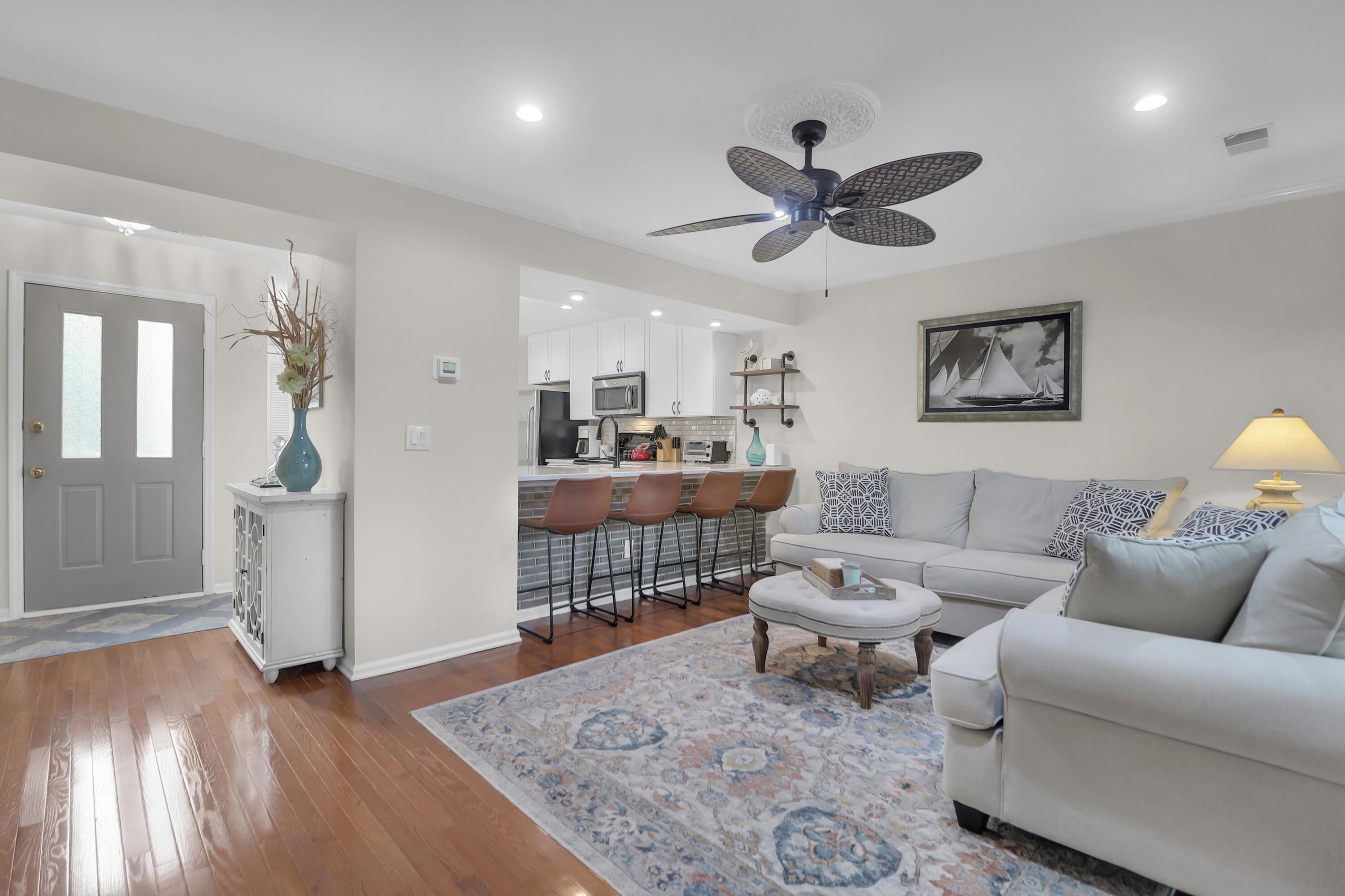 1050 Marsh Court Lane
