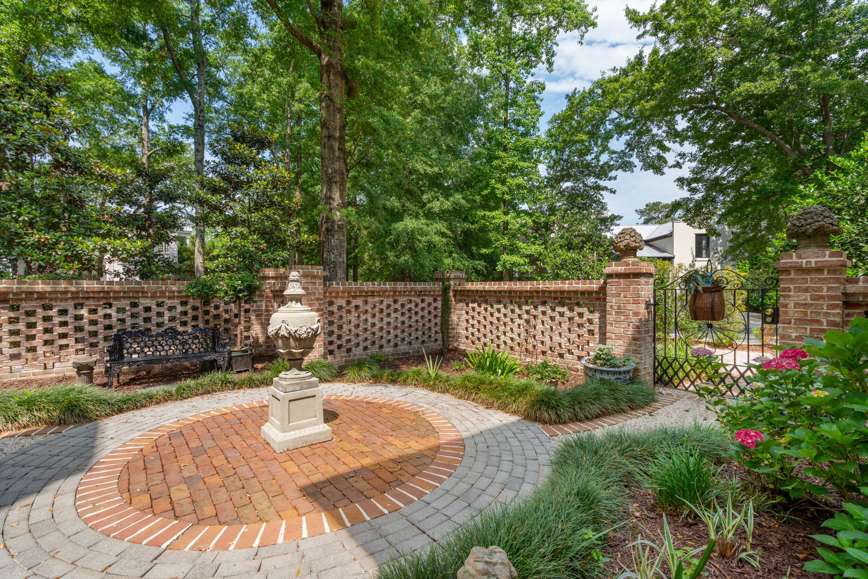 28 Robert Mills Circle, Mount Pleasant