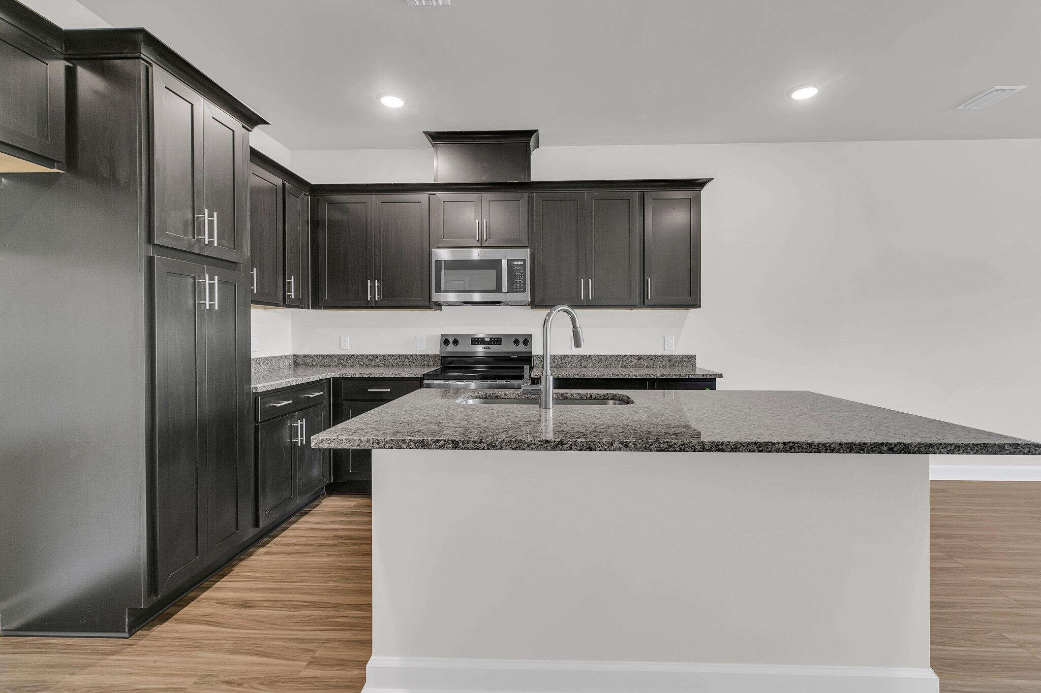 913 Dusk Drive