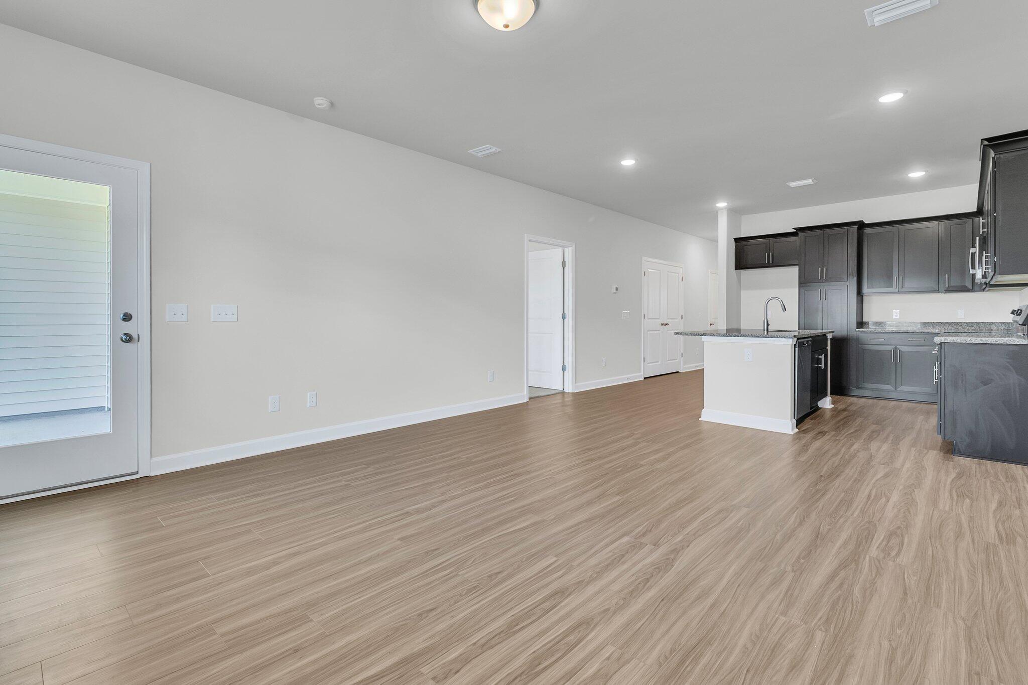913 Dusk Drive