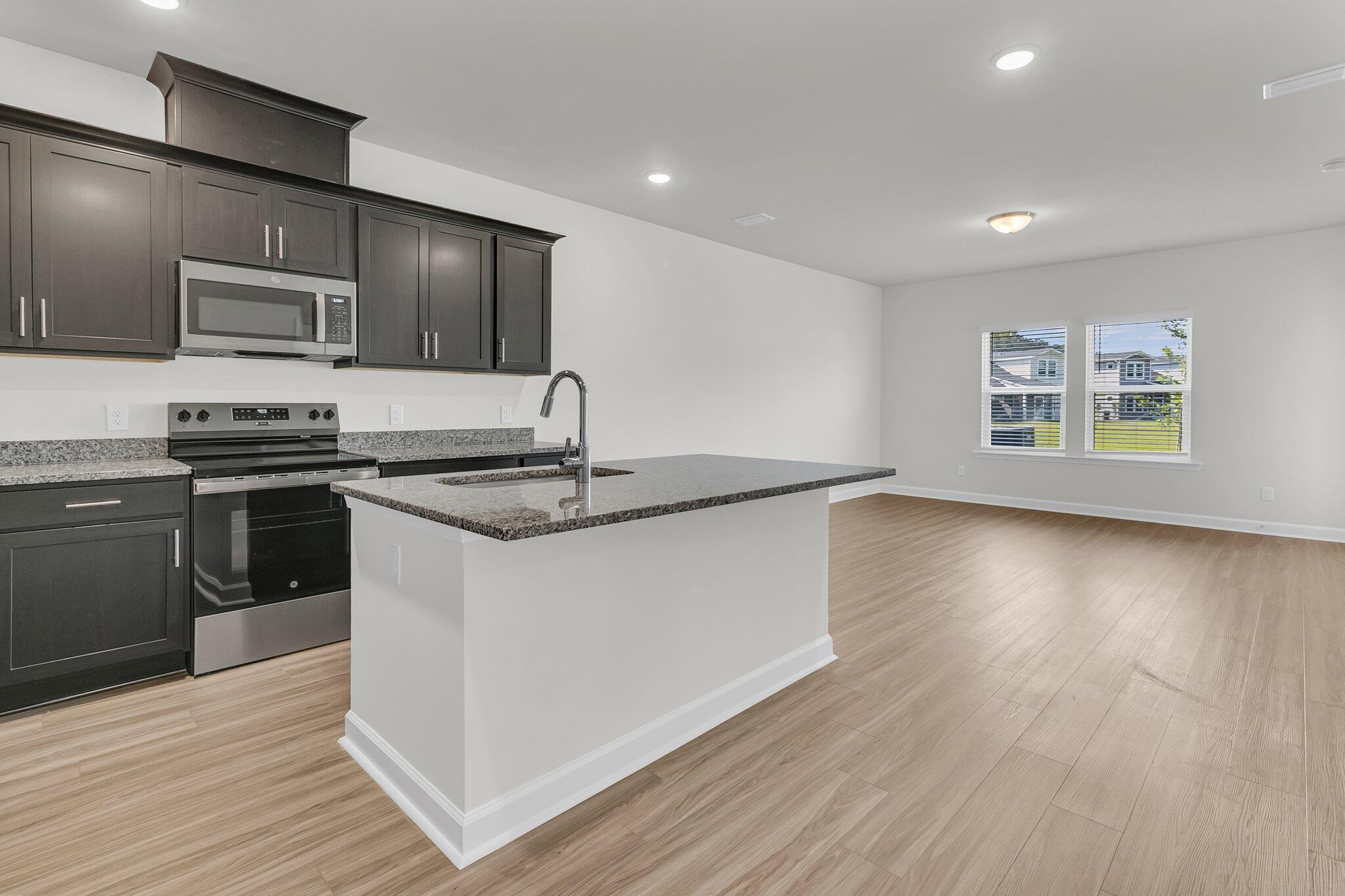 913 Dusk Drive