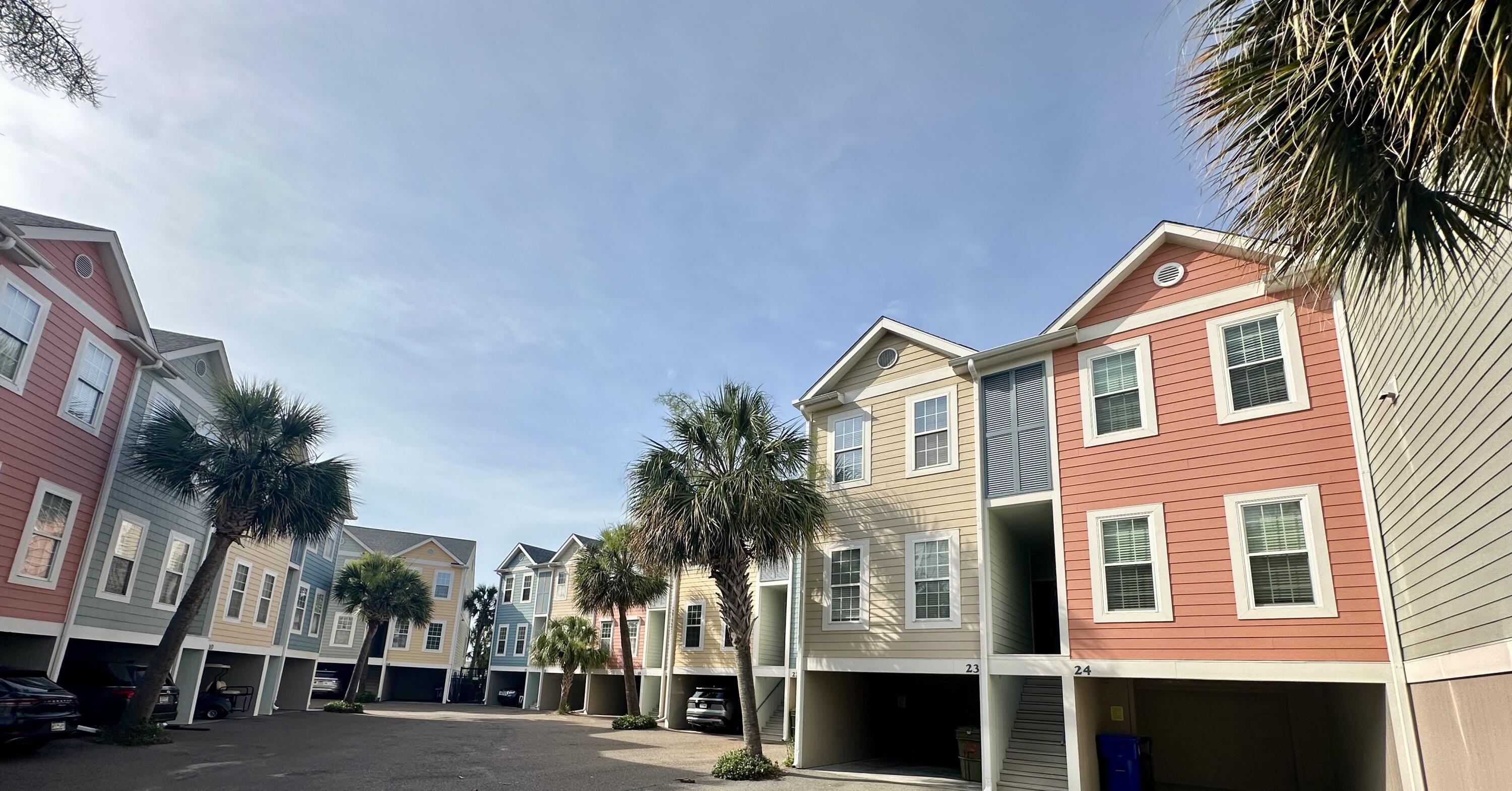 81 Sandbar Lane # 28