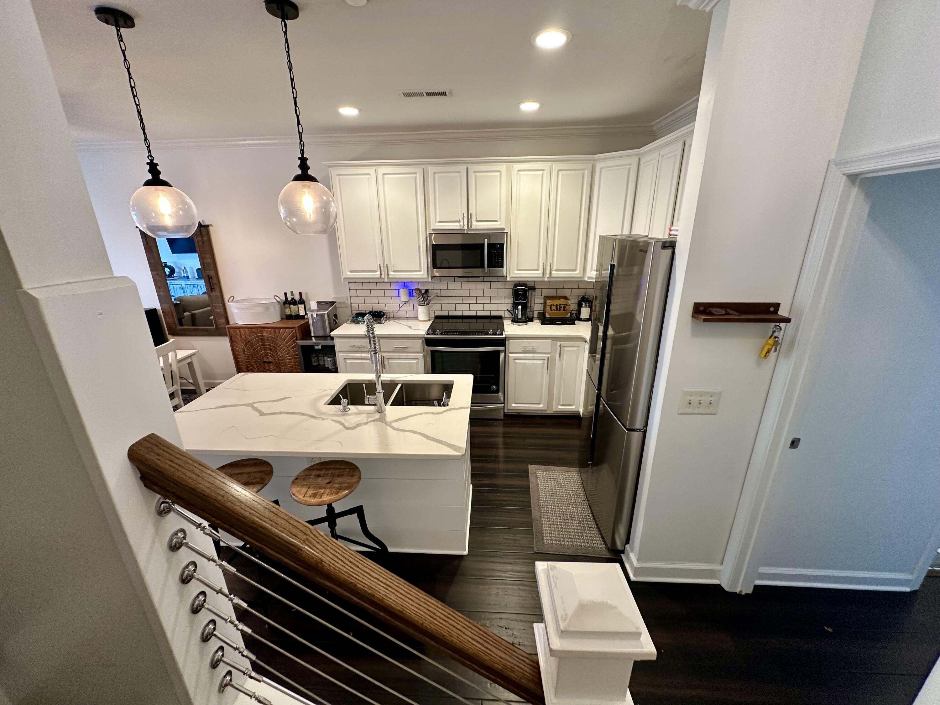 81 Sandbar Lane # 28