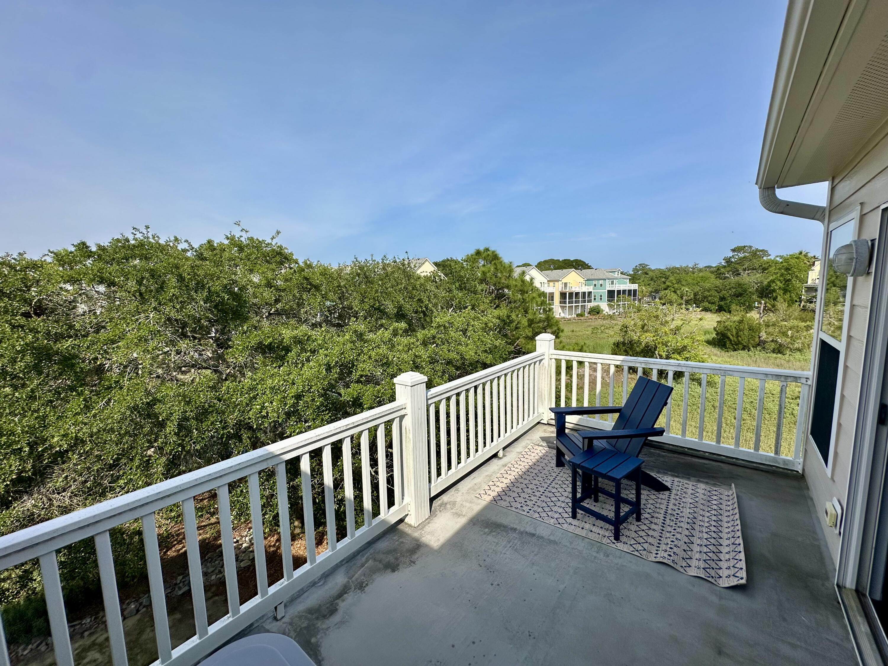 81 Sandbar Lane # 28