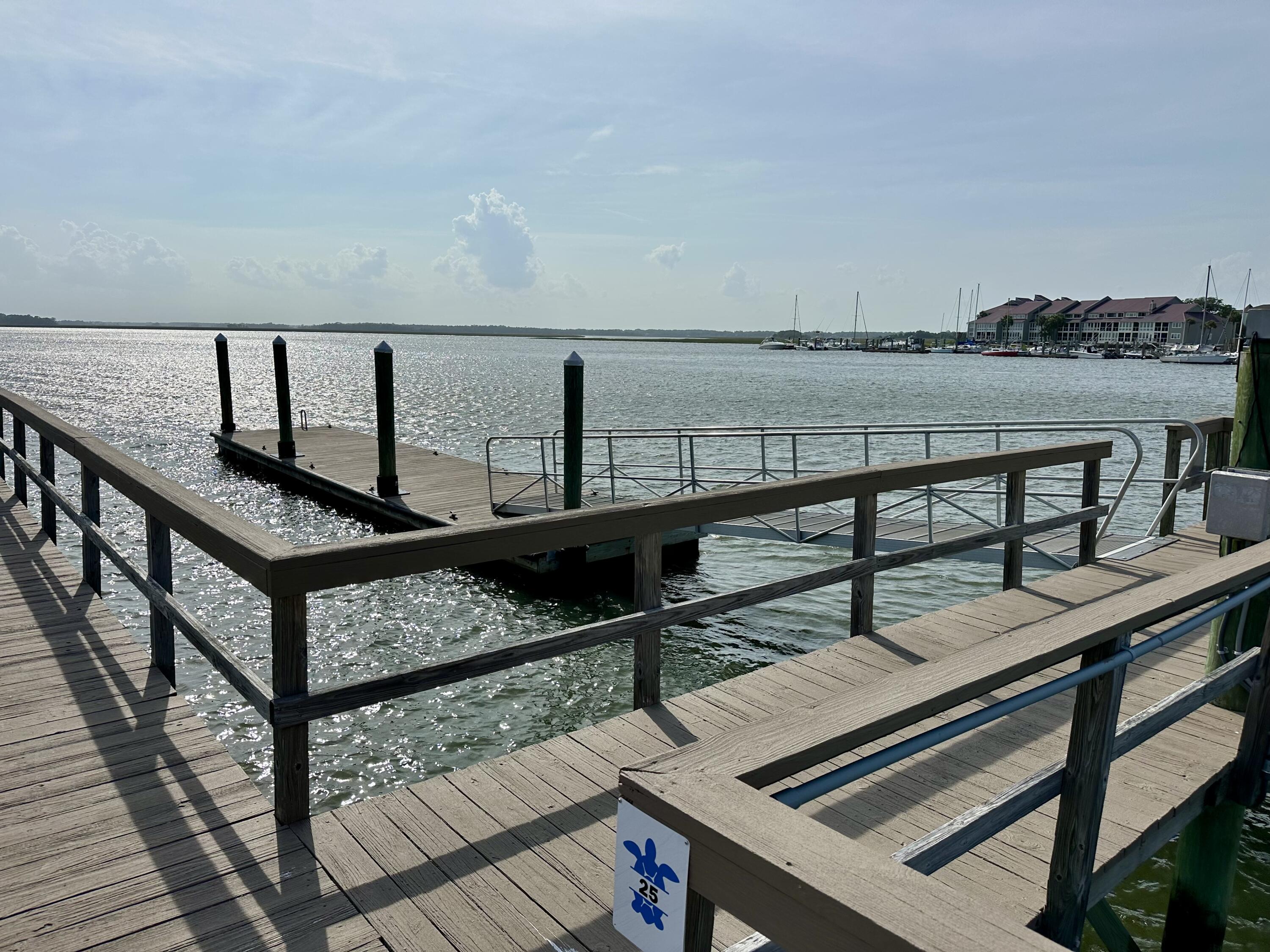 81 Sandbar Lane # 28