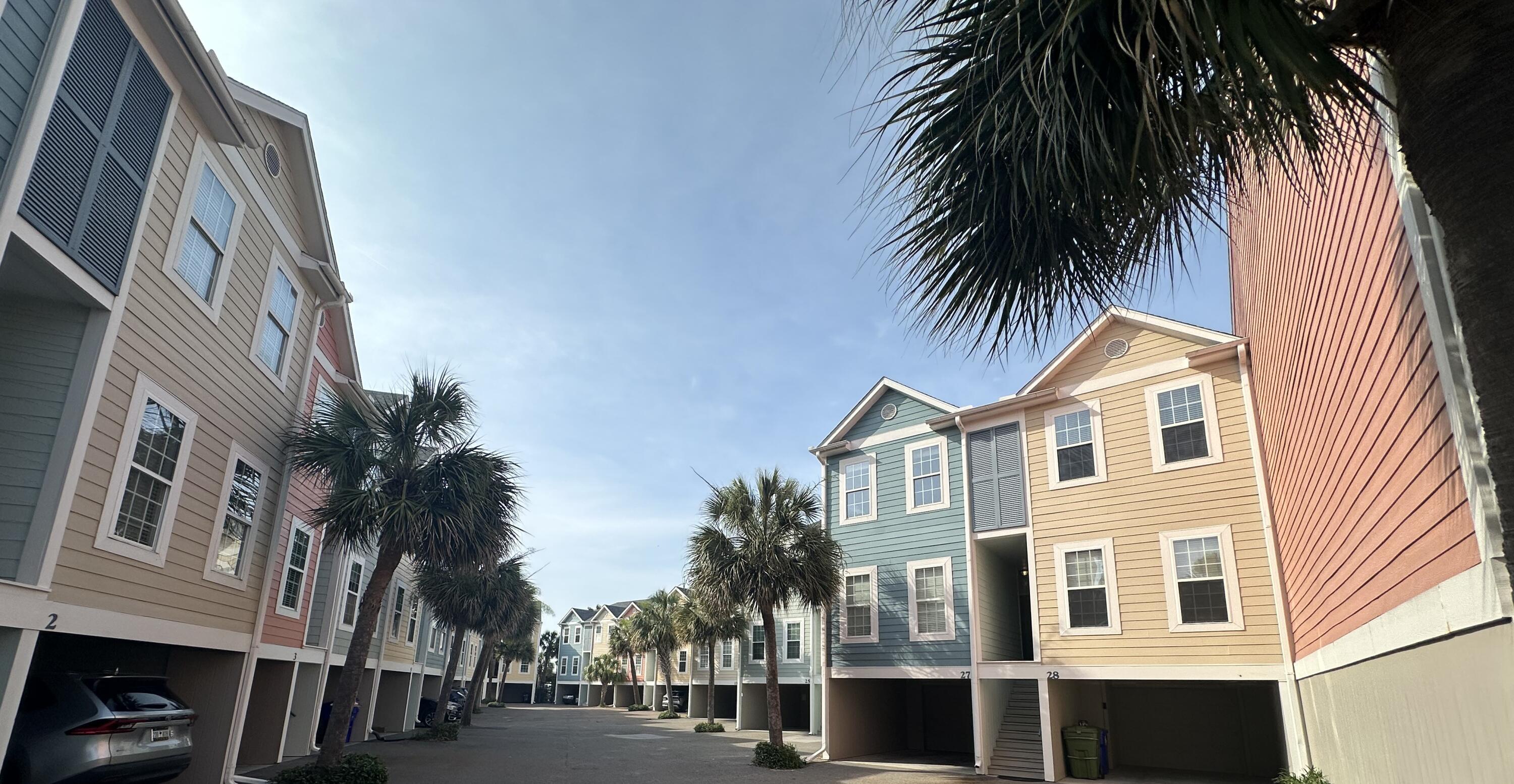 81 Sandbar Lane # 28