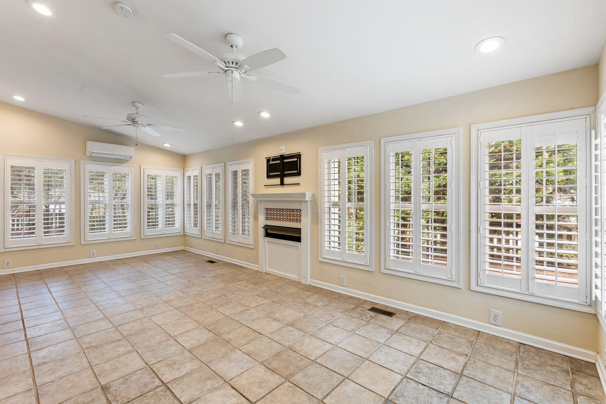 1789 Balfoure Drive