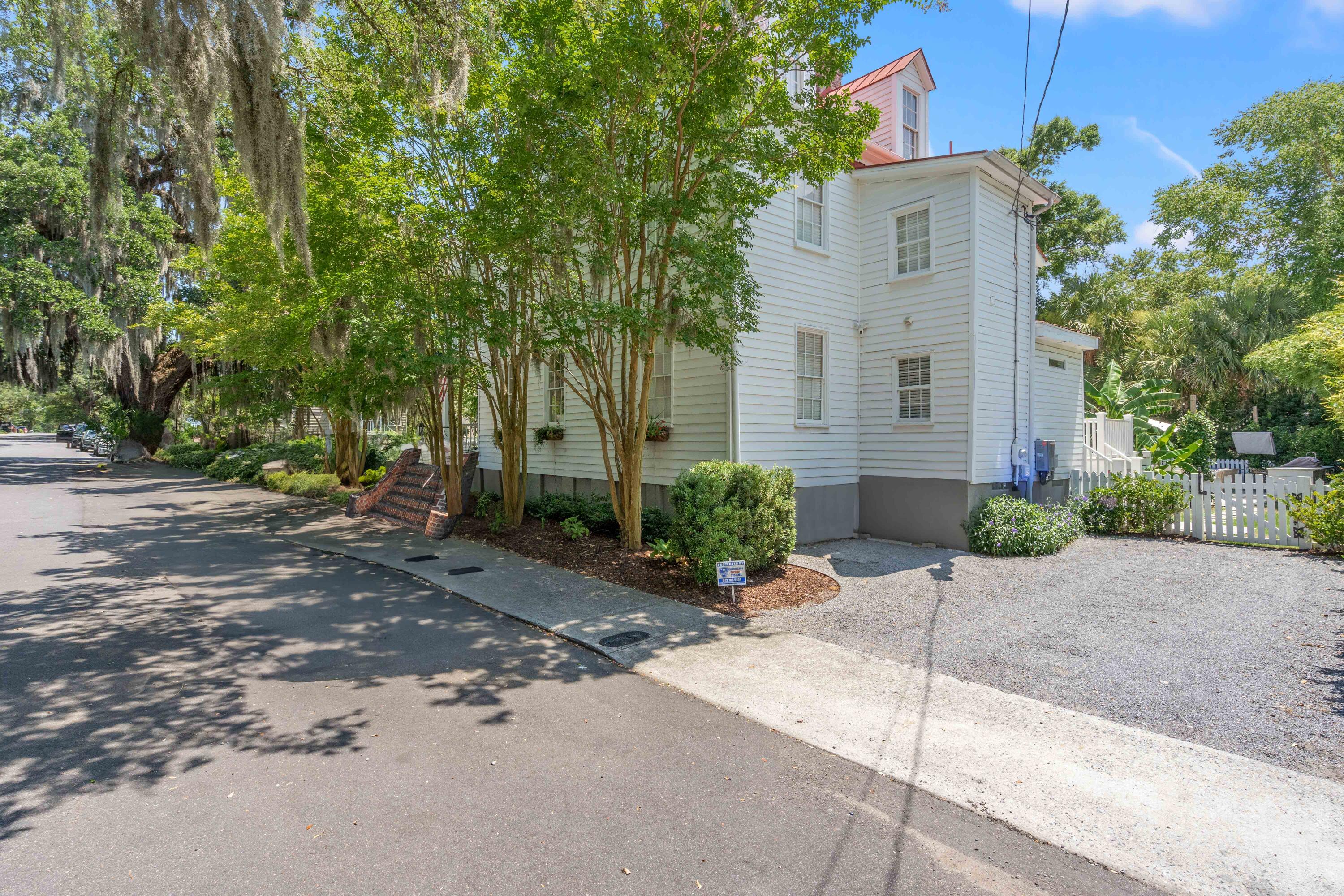 107 Bennett Street