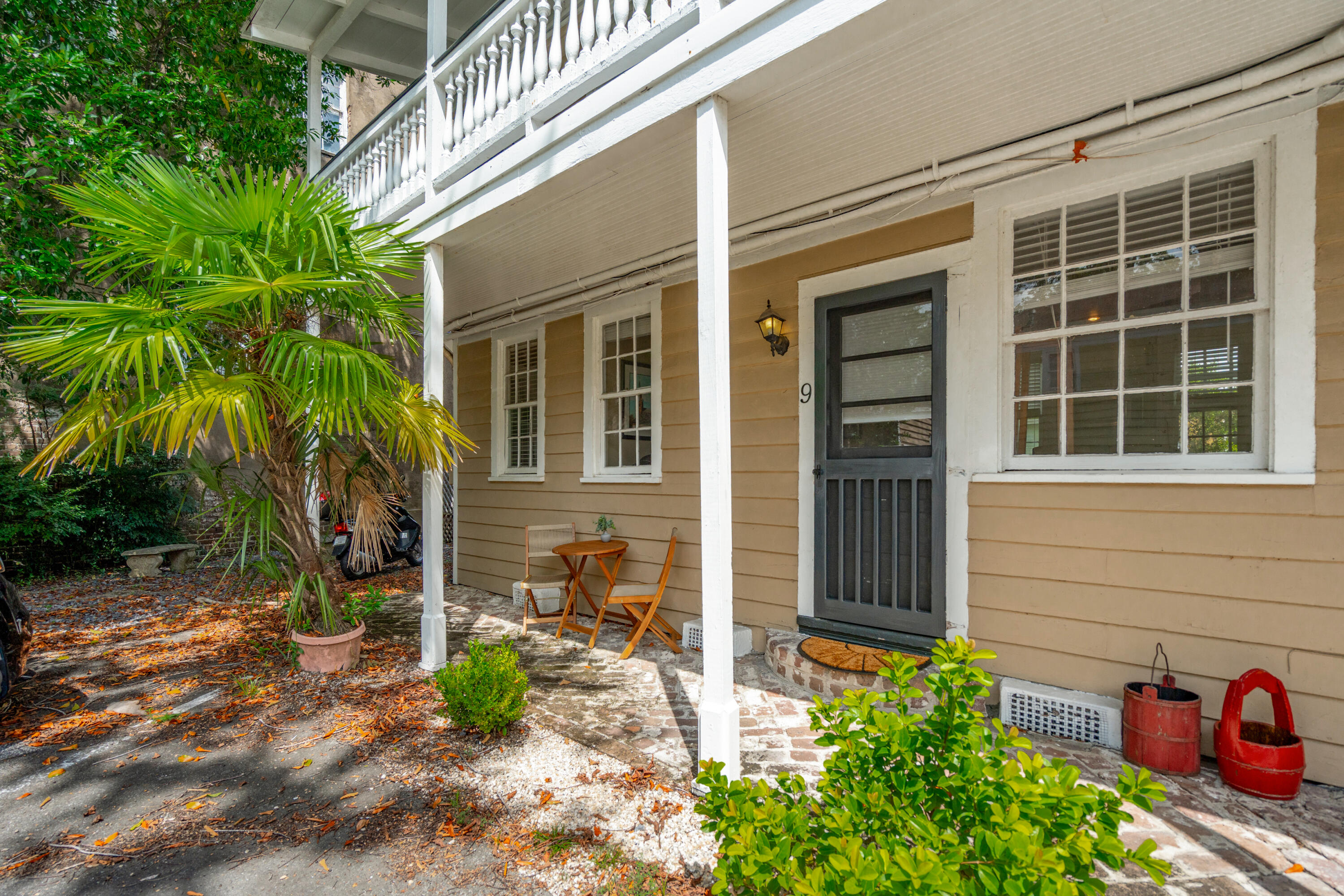 33 Pitt Street # 9
