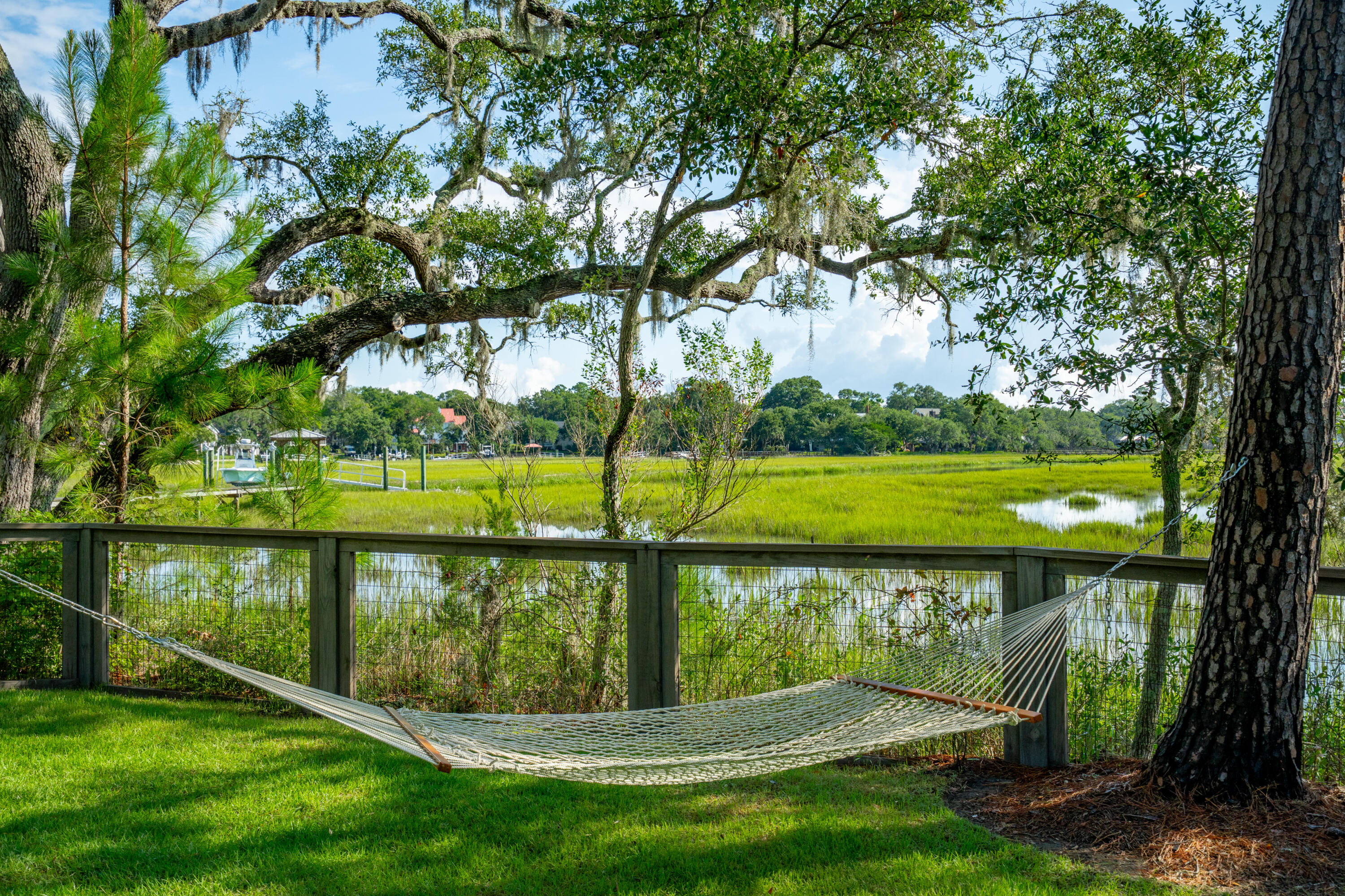 618 Parrot Point Drive
