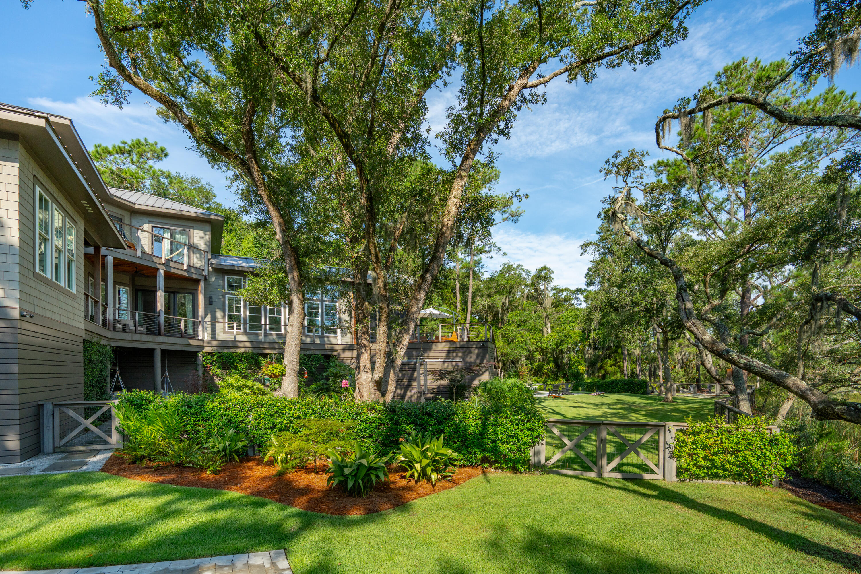 618 Parrot Point Drive