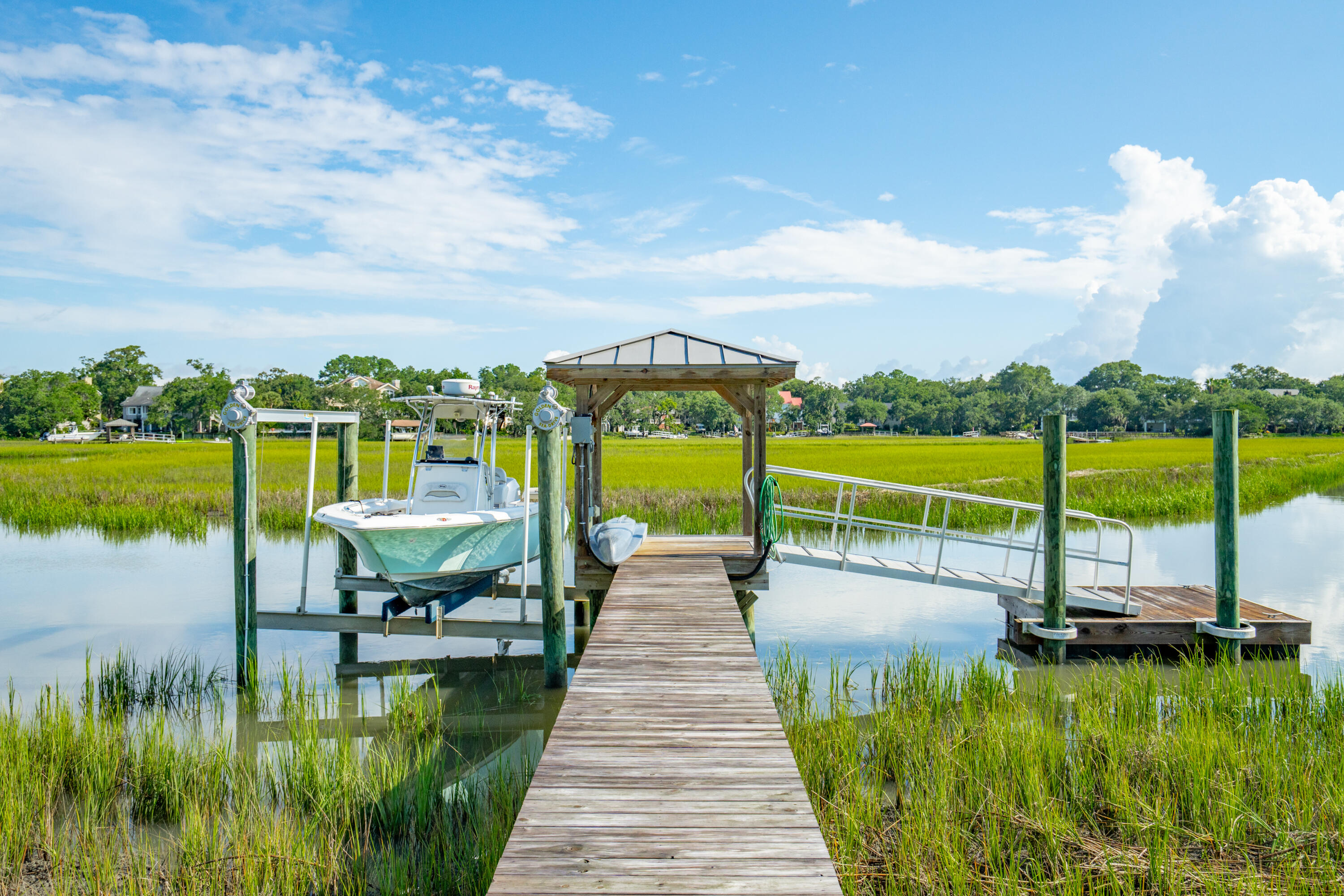 618 Parrot Point Drive