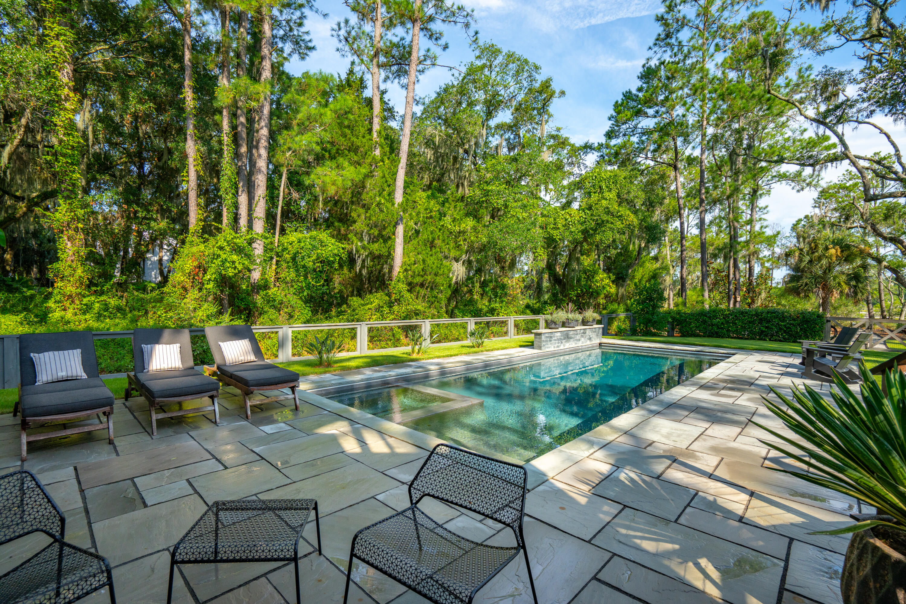 618 Parrot Point Drive
