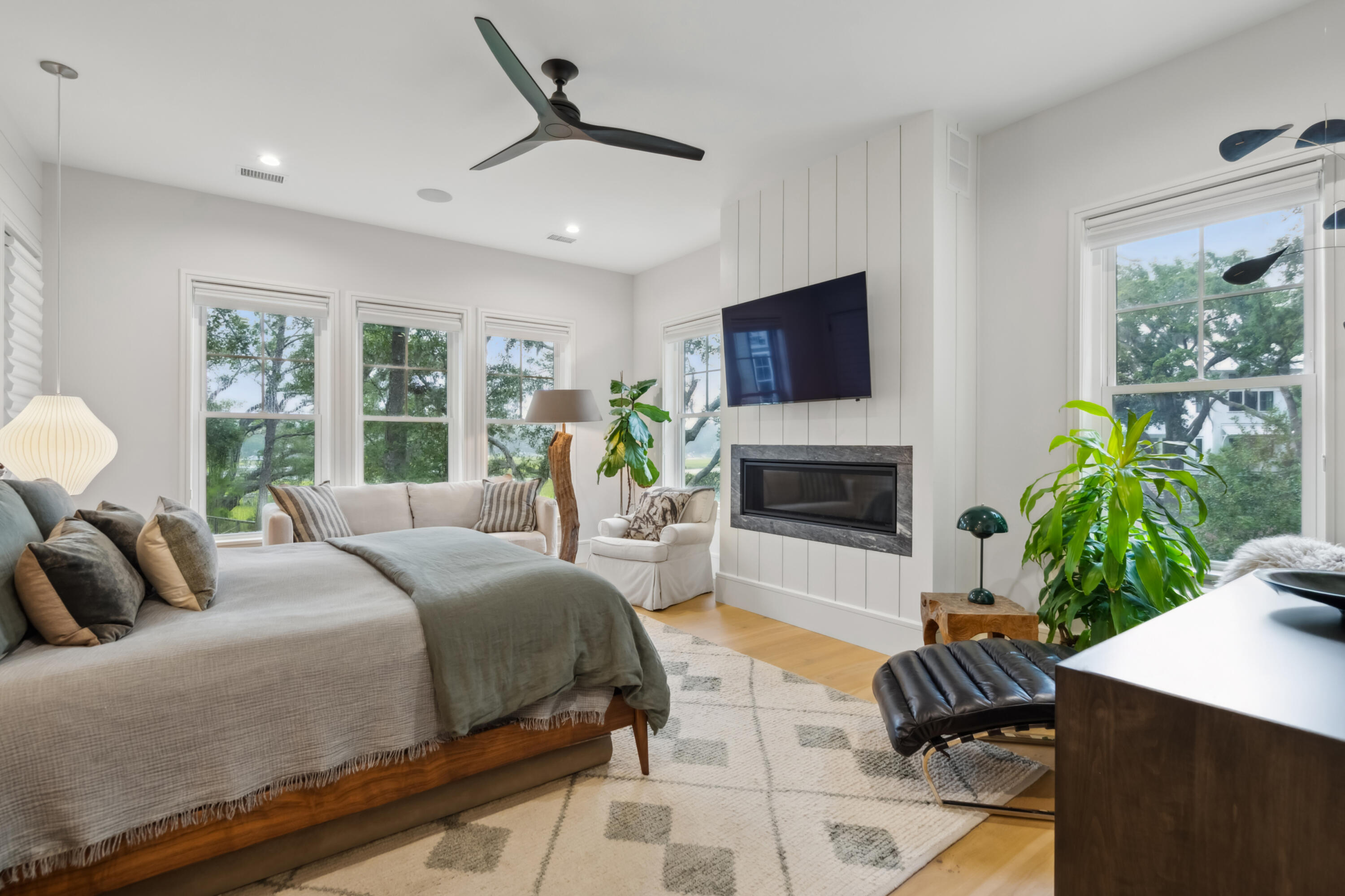 618 Parrot Point Drive
