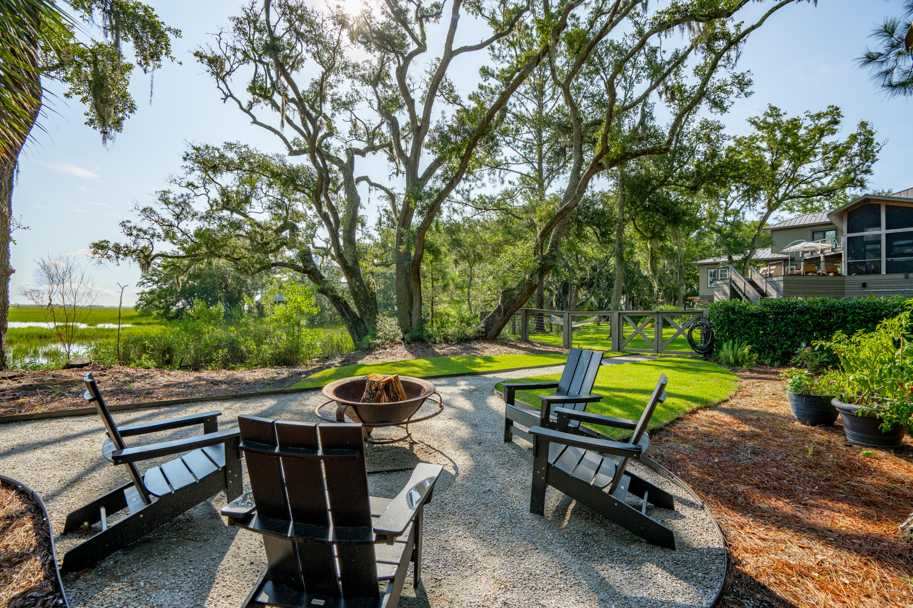 618 Parrot Point Drive