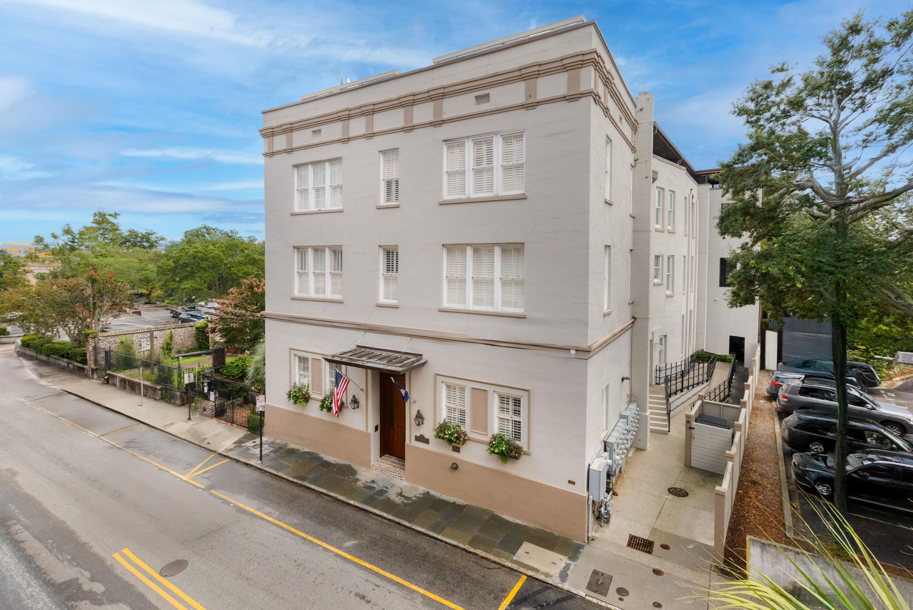 85 Cumberland Street # 5