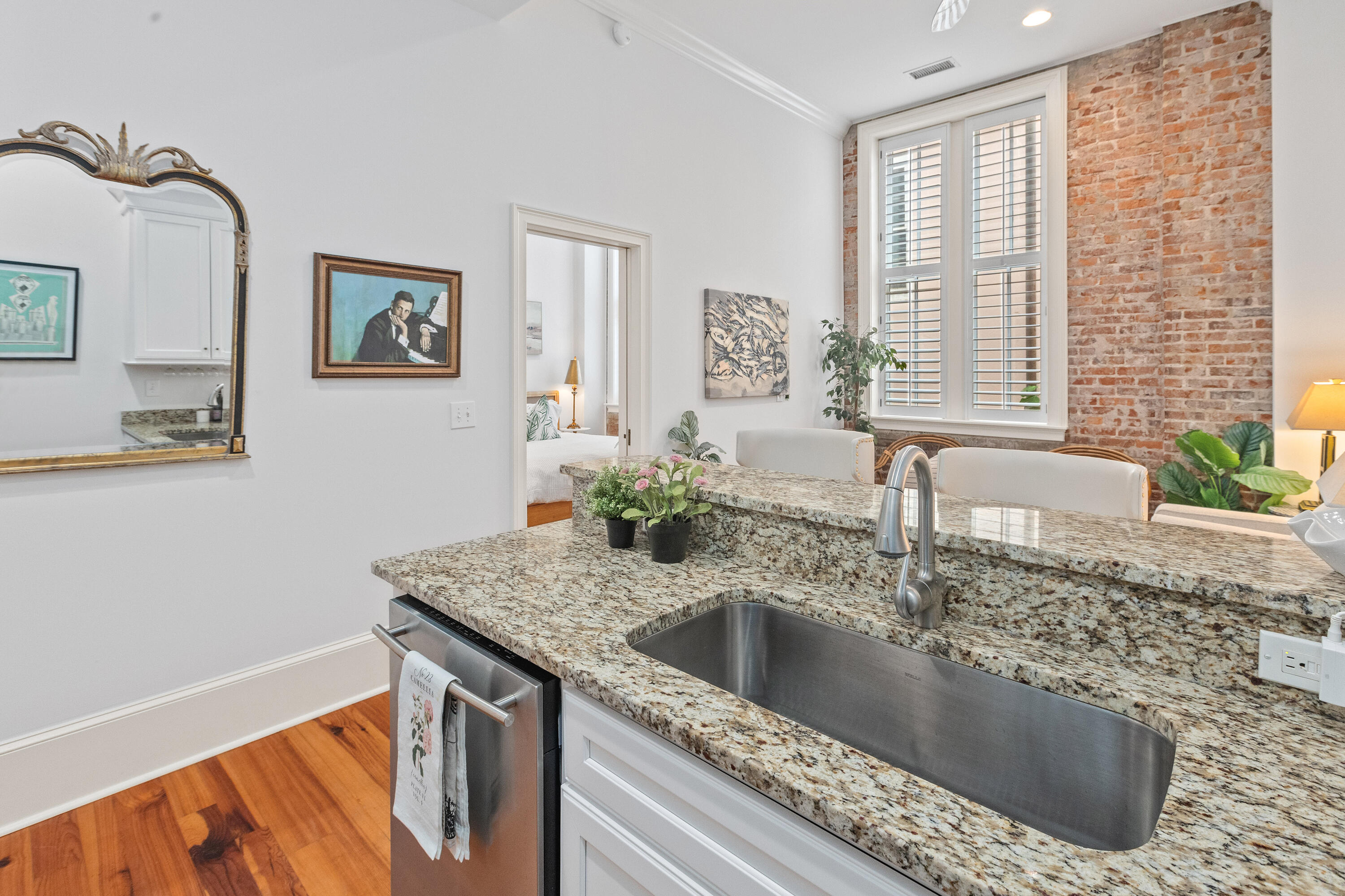 85 Cumberland Street # 5