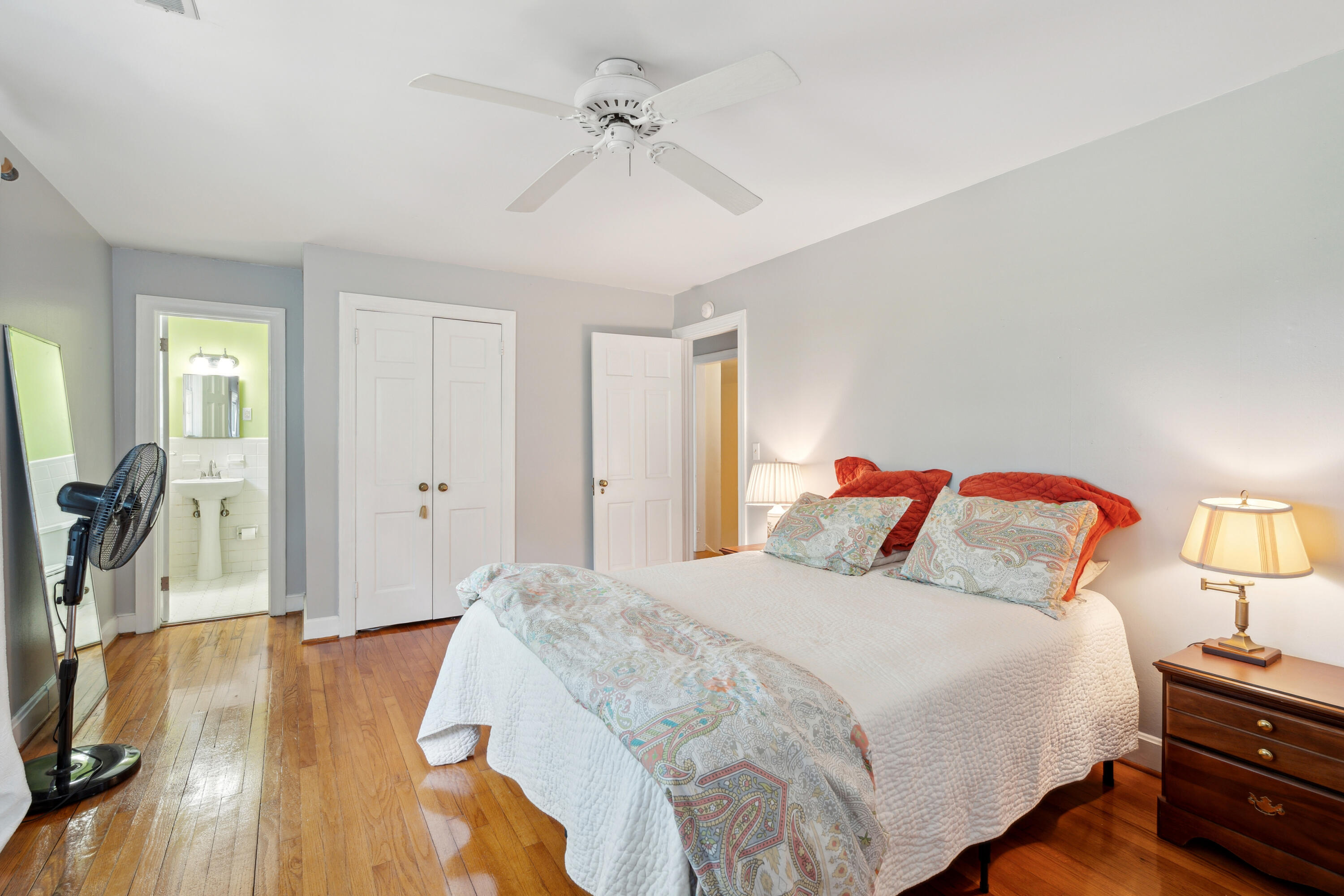 3 Pierates Cruz, Mount Pleasant