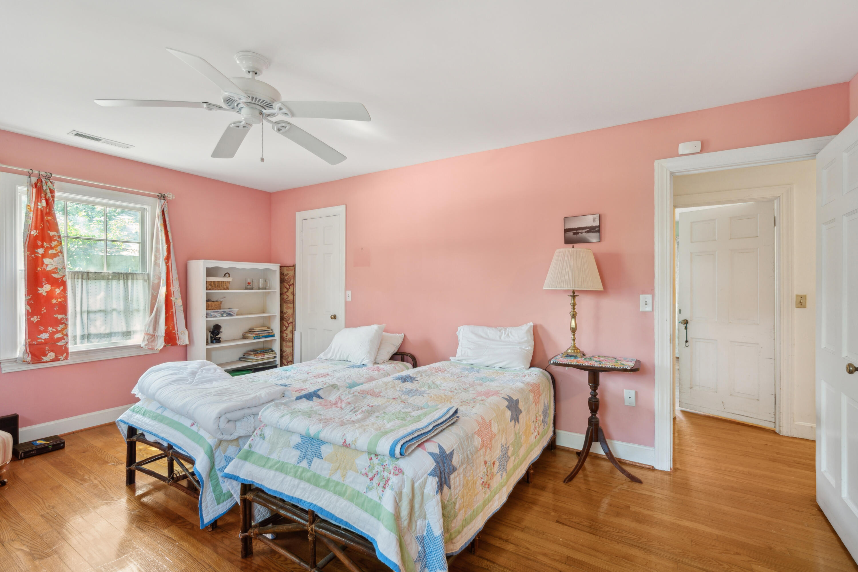 3 Pierates Cruz, Mount Pleasant