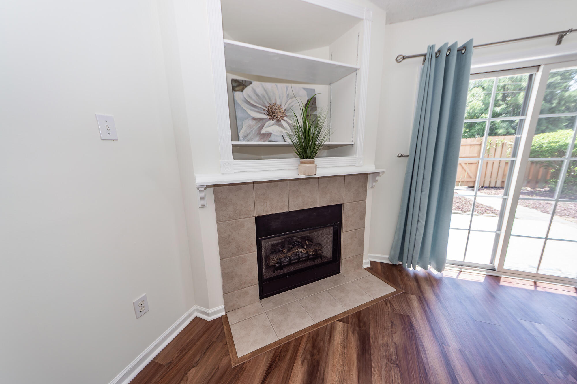 1291 Apex Lane