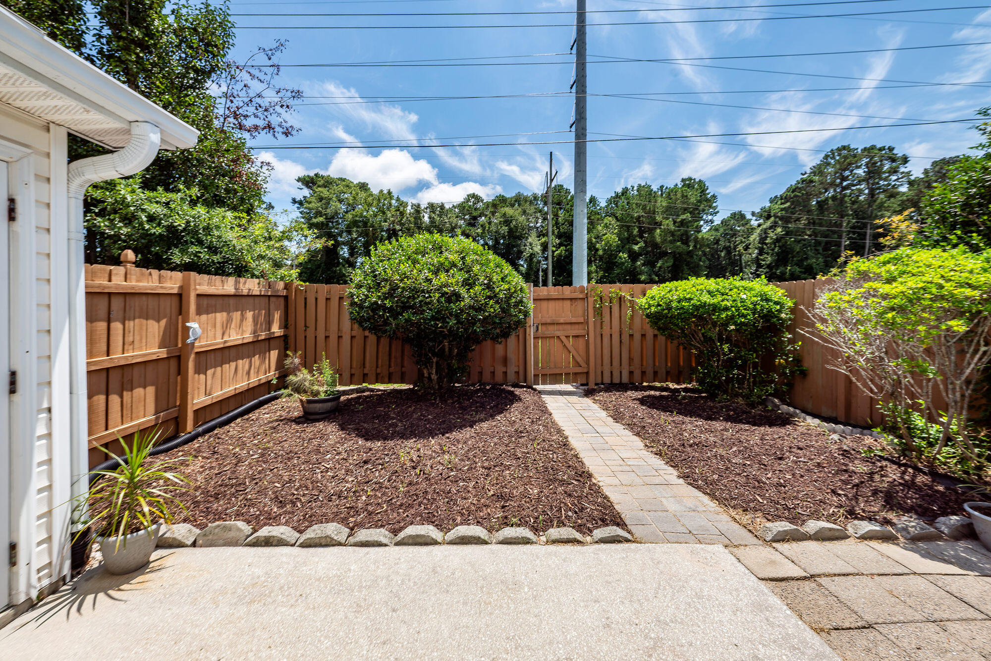 1291 Apex Lane