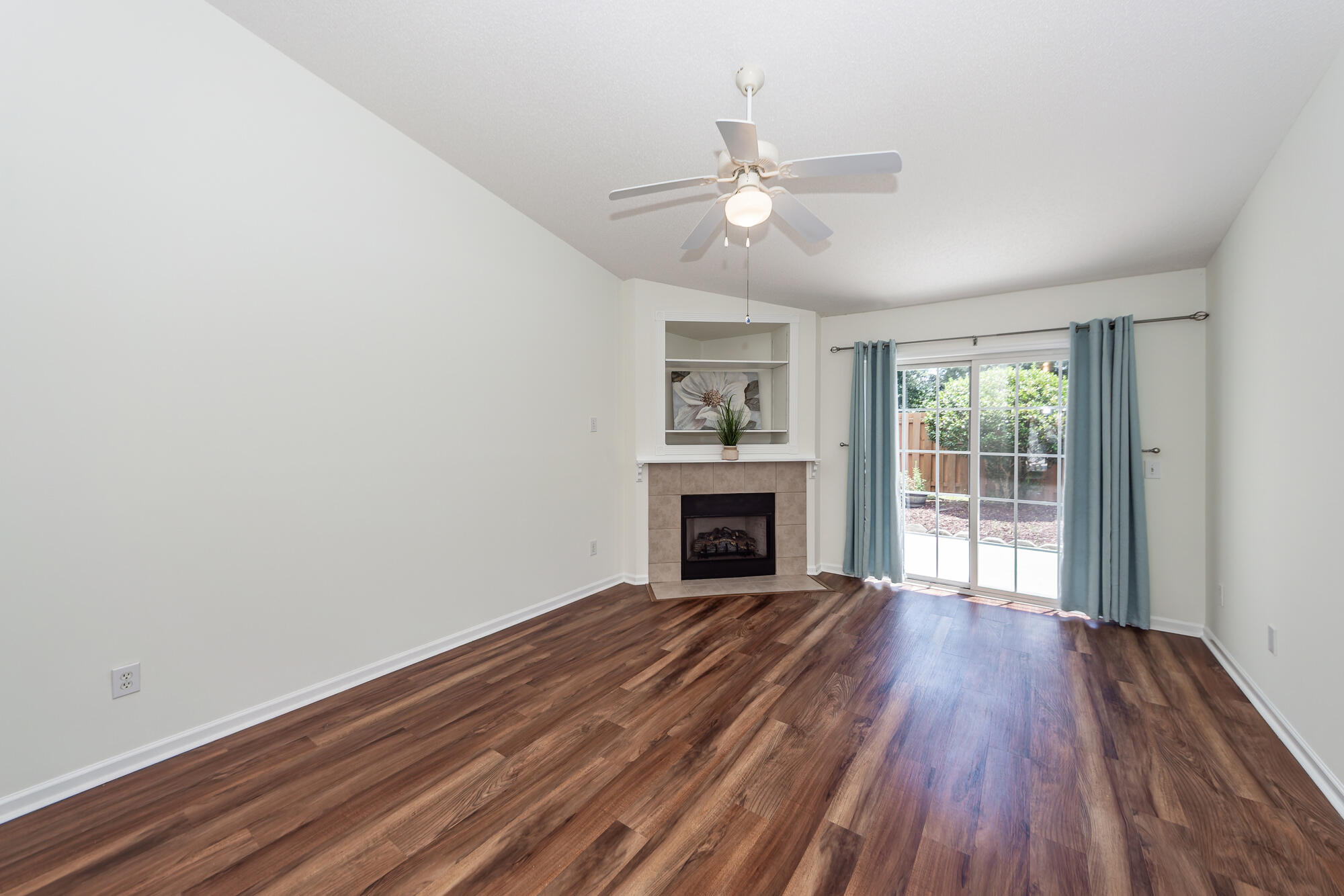 1291 Apex Lane