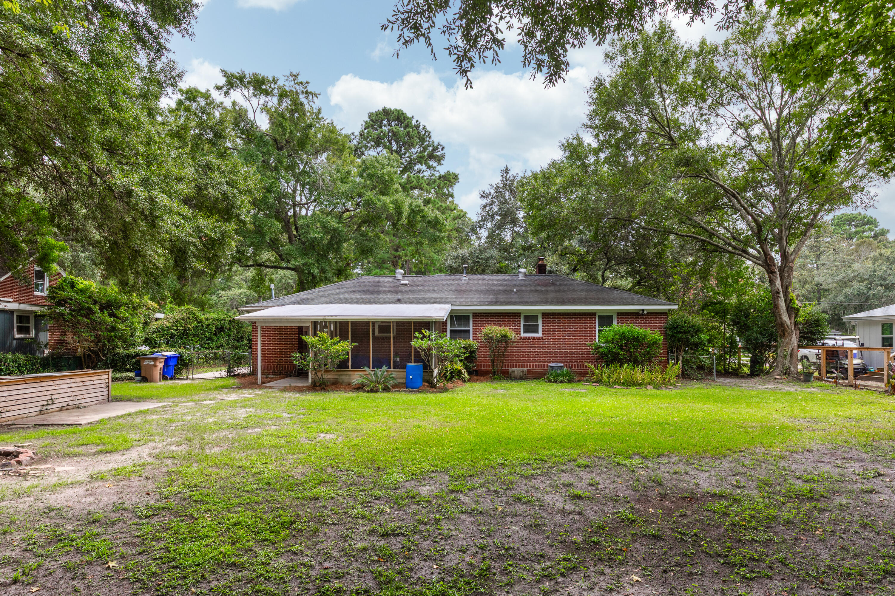 1726 Houghton Drive