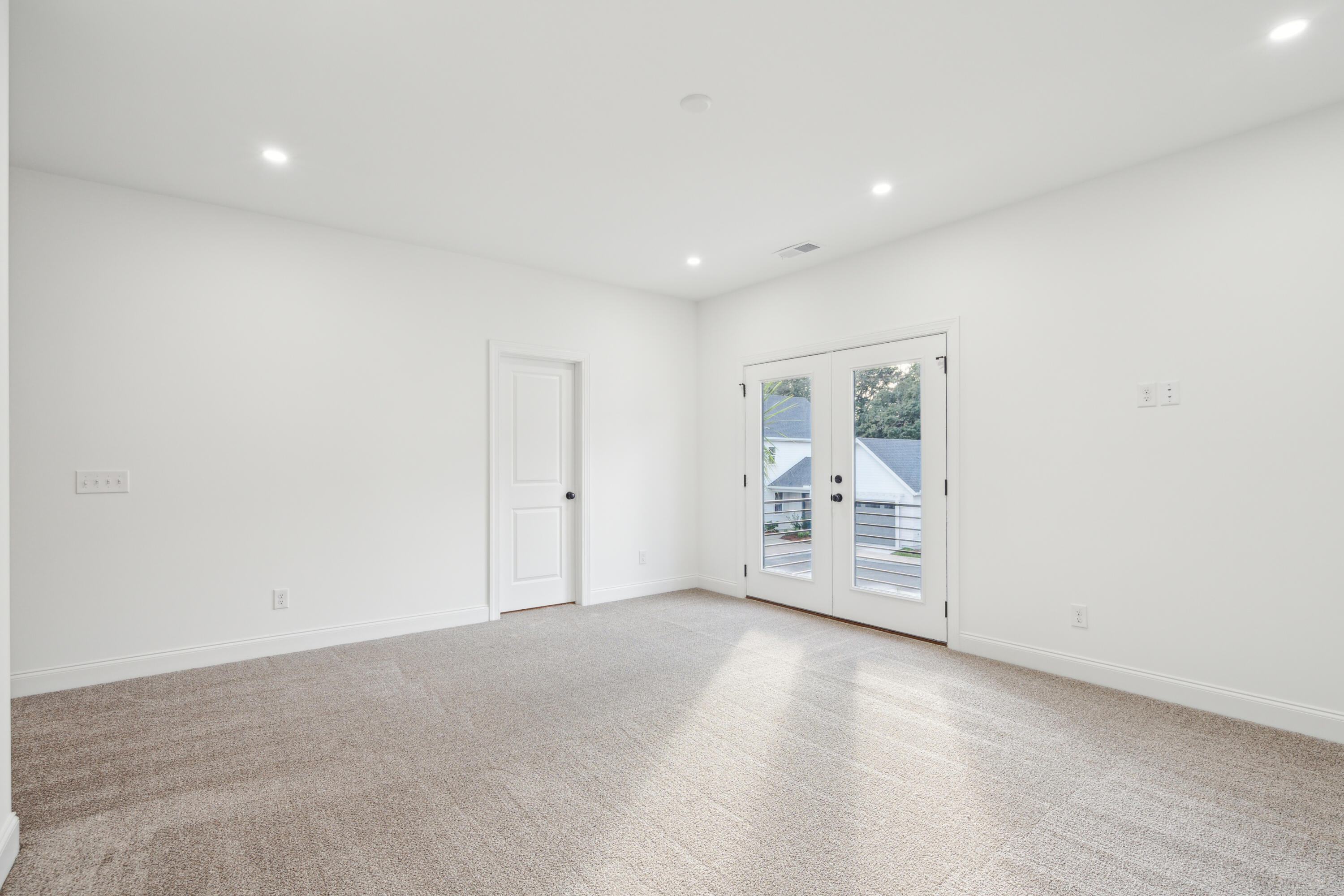 416 Oak Hammock Court