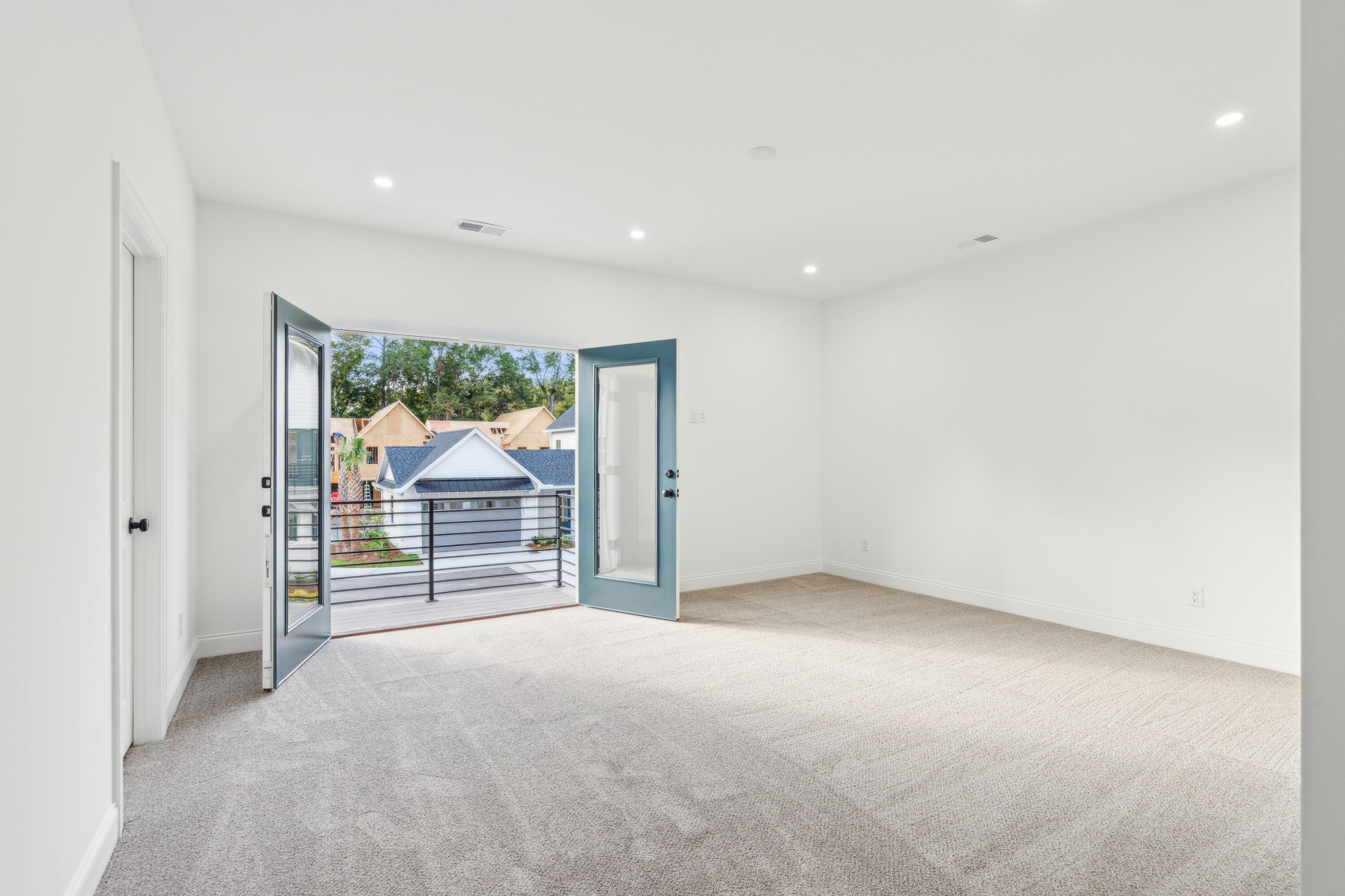 416 Oak Hammock Court