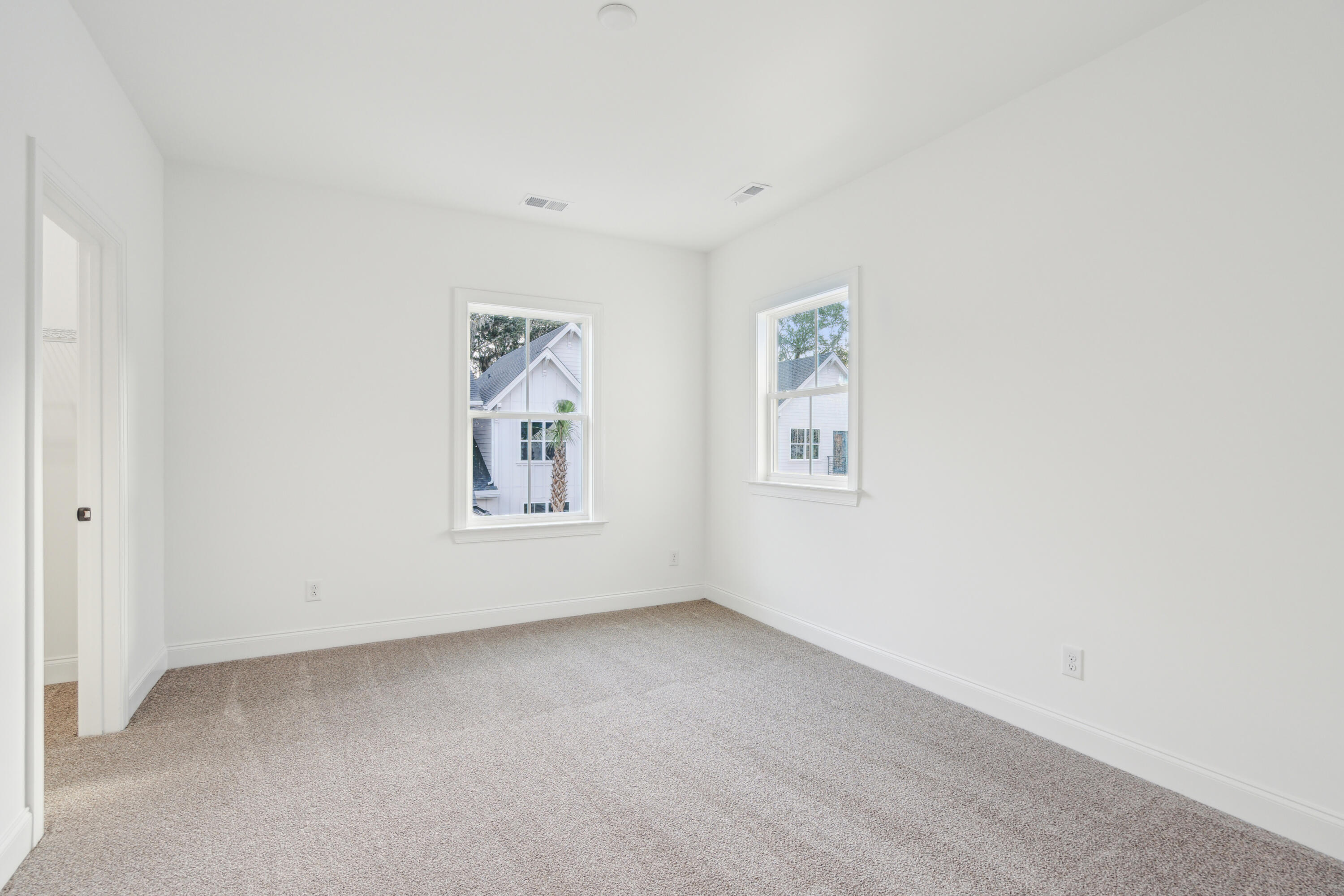 416 Oak Hammock Court