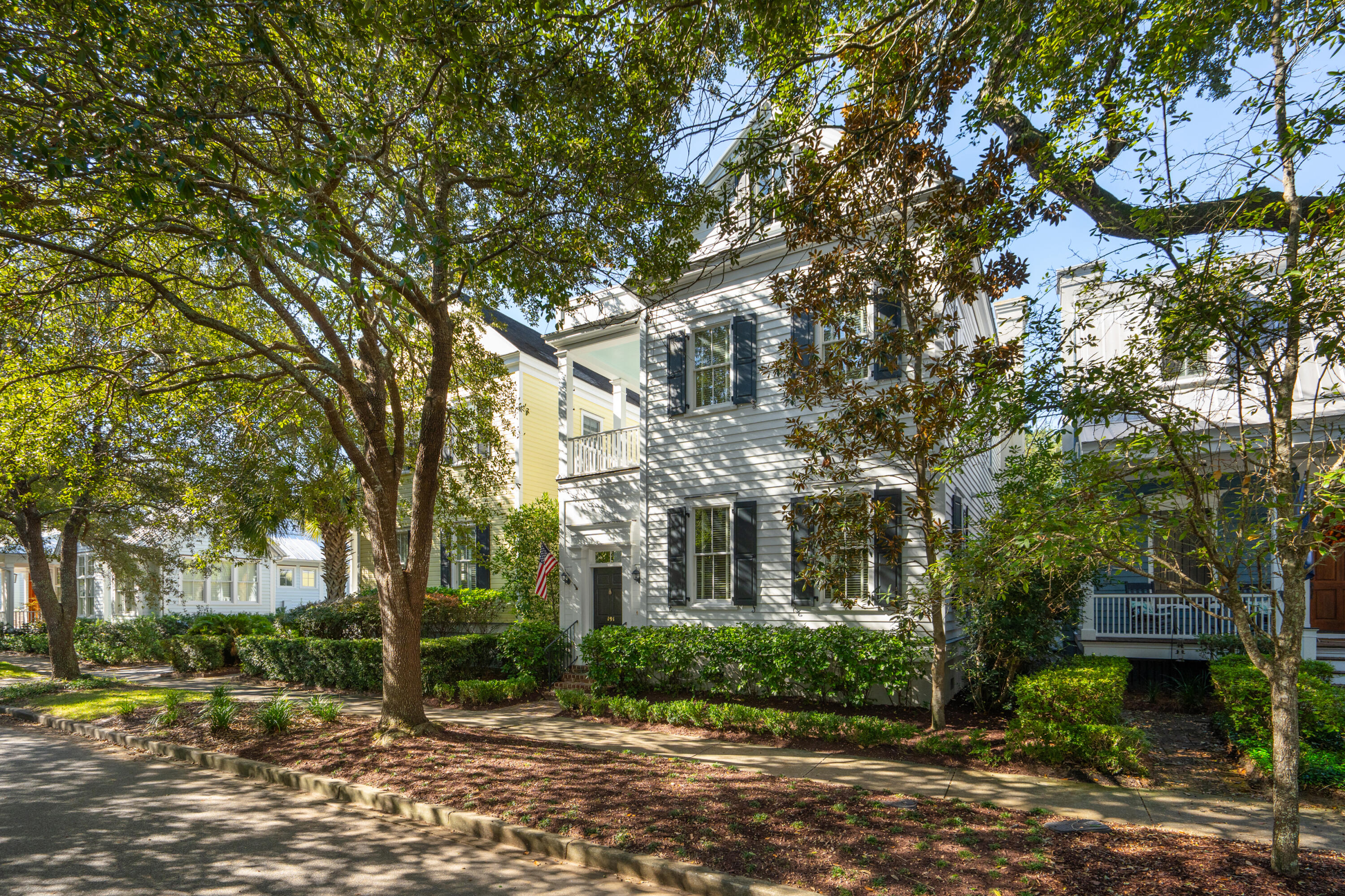 191 Ionsborough Street, Mount Pleasant