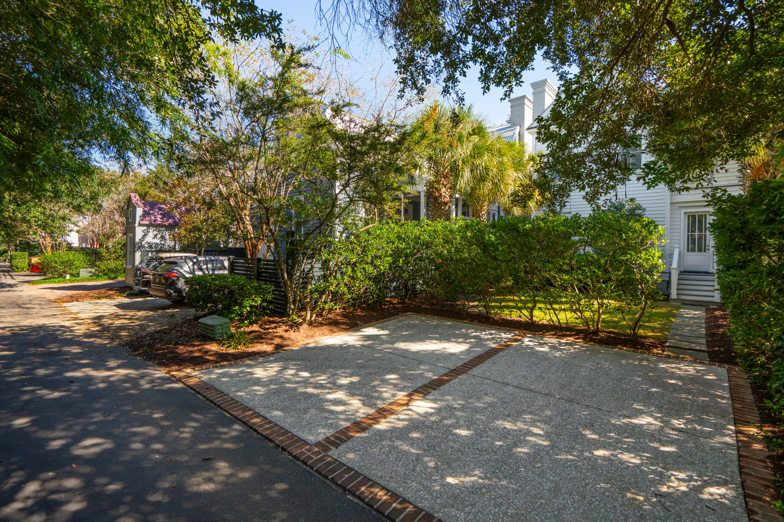 191 Ionsborough Street, Mount Pleasant
