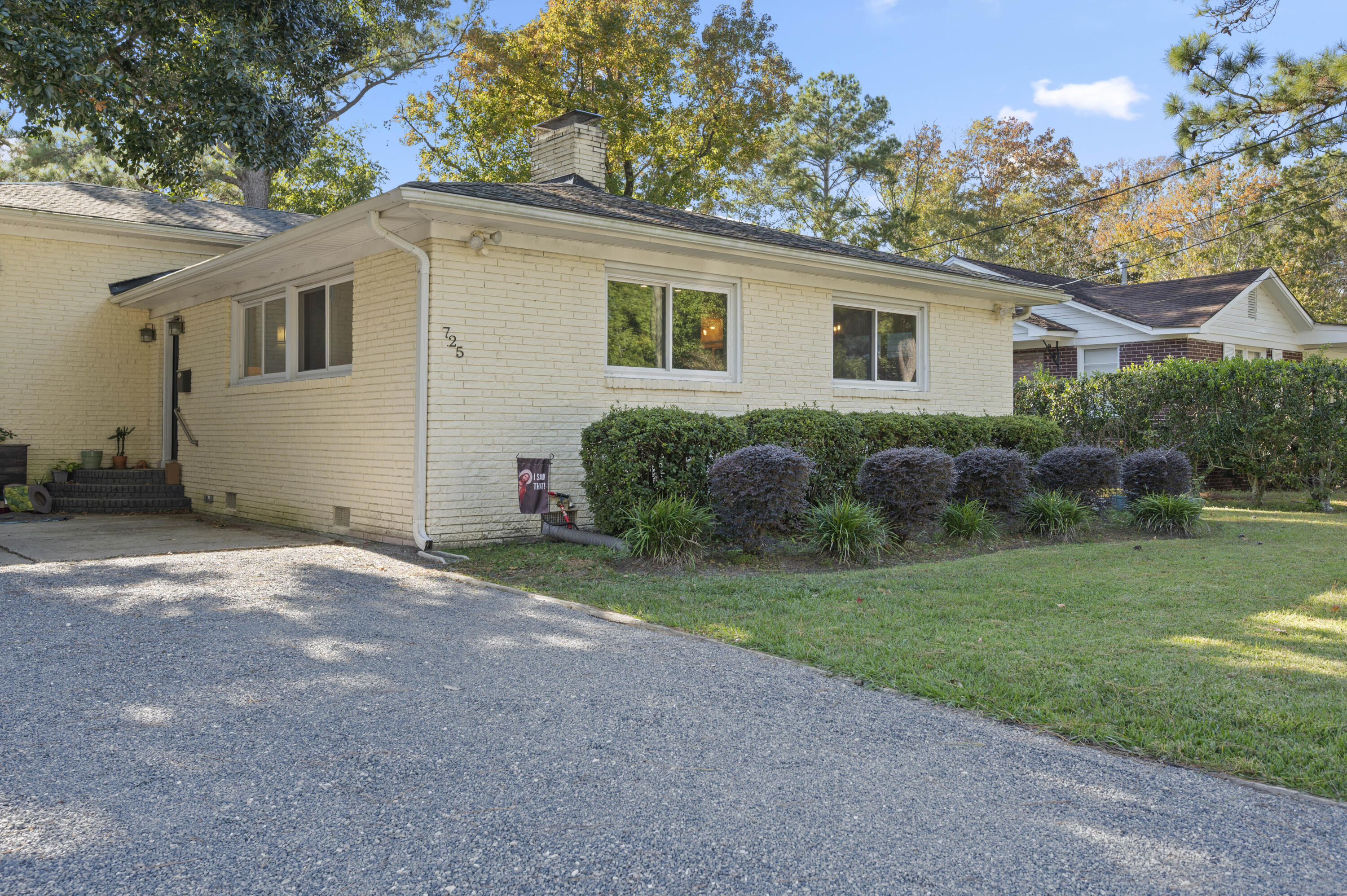 725 Shelley Road