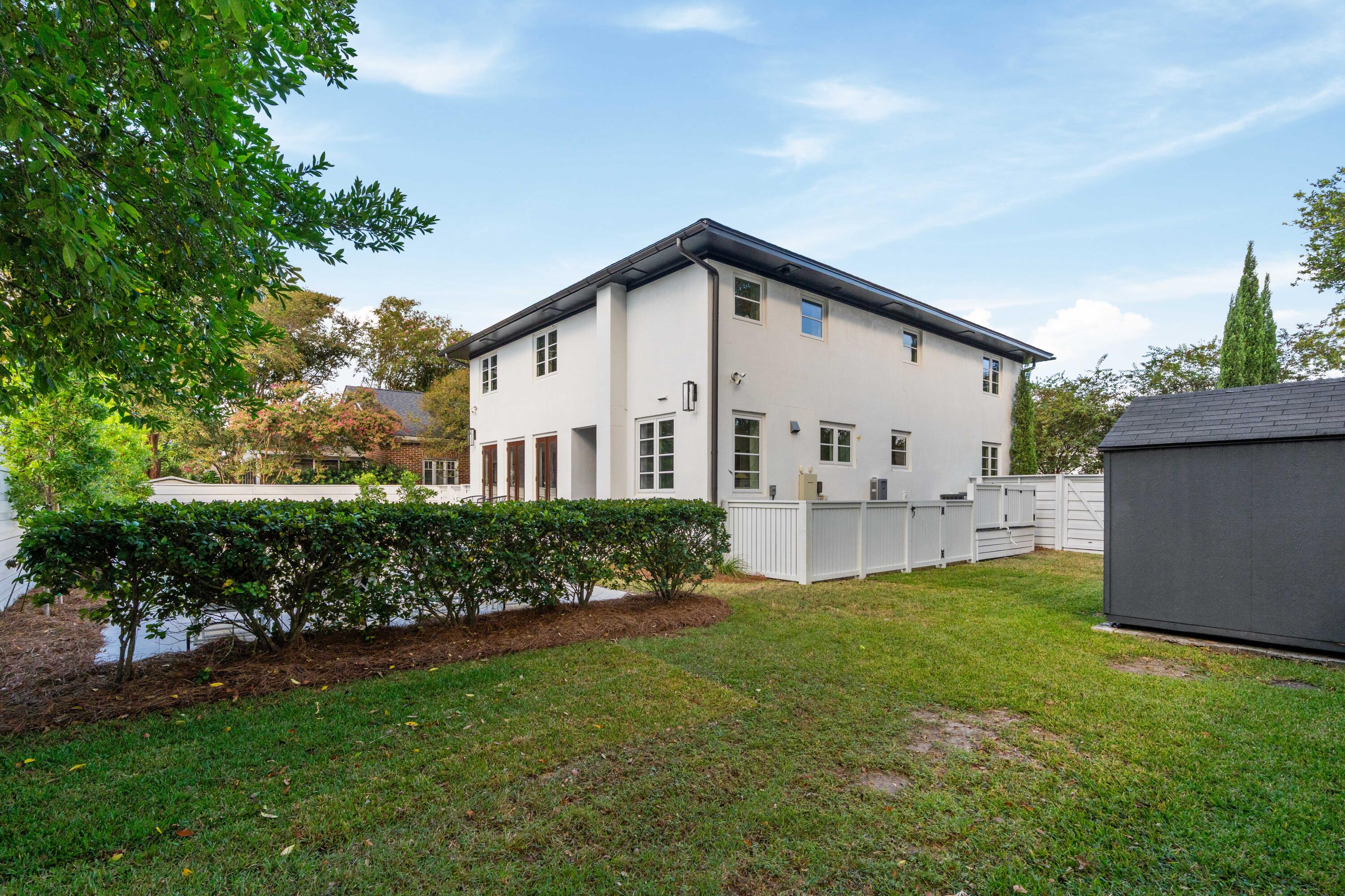 261 Grove St, Charleston