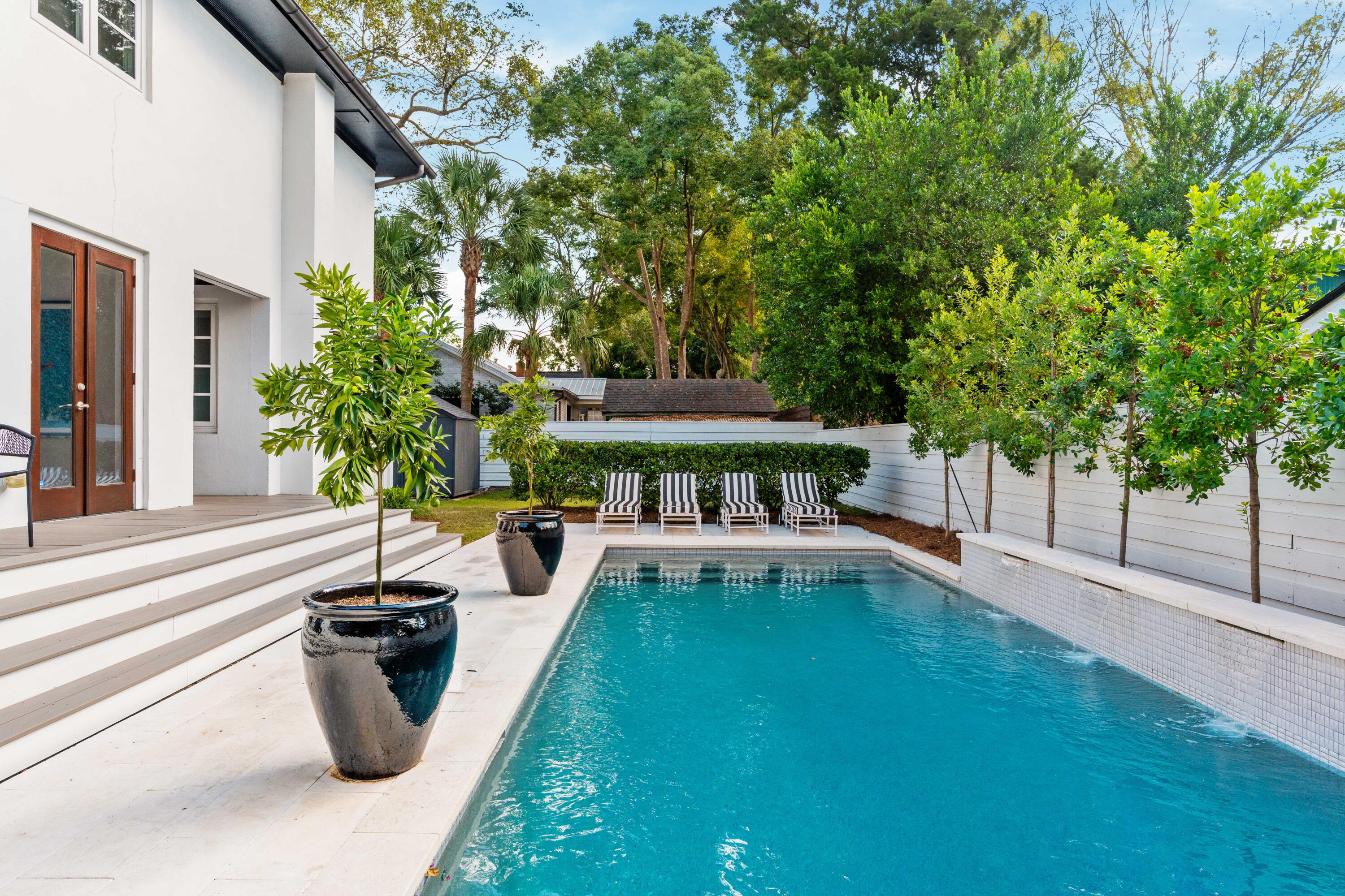 261 Grove St, Charleston