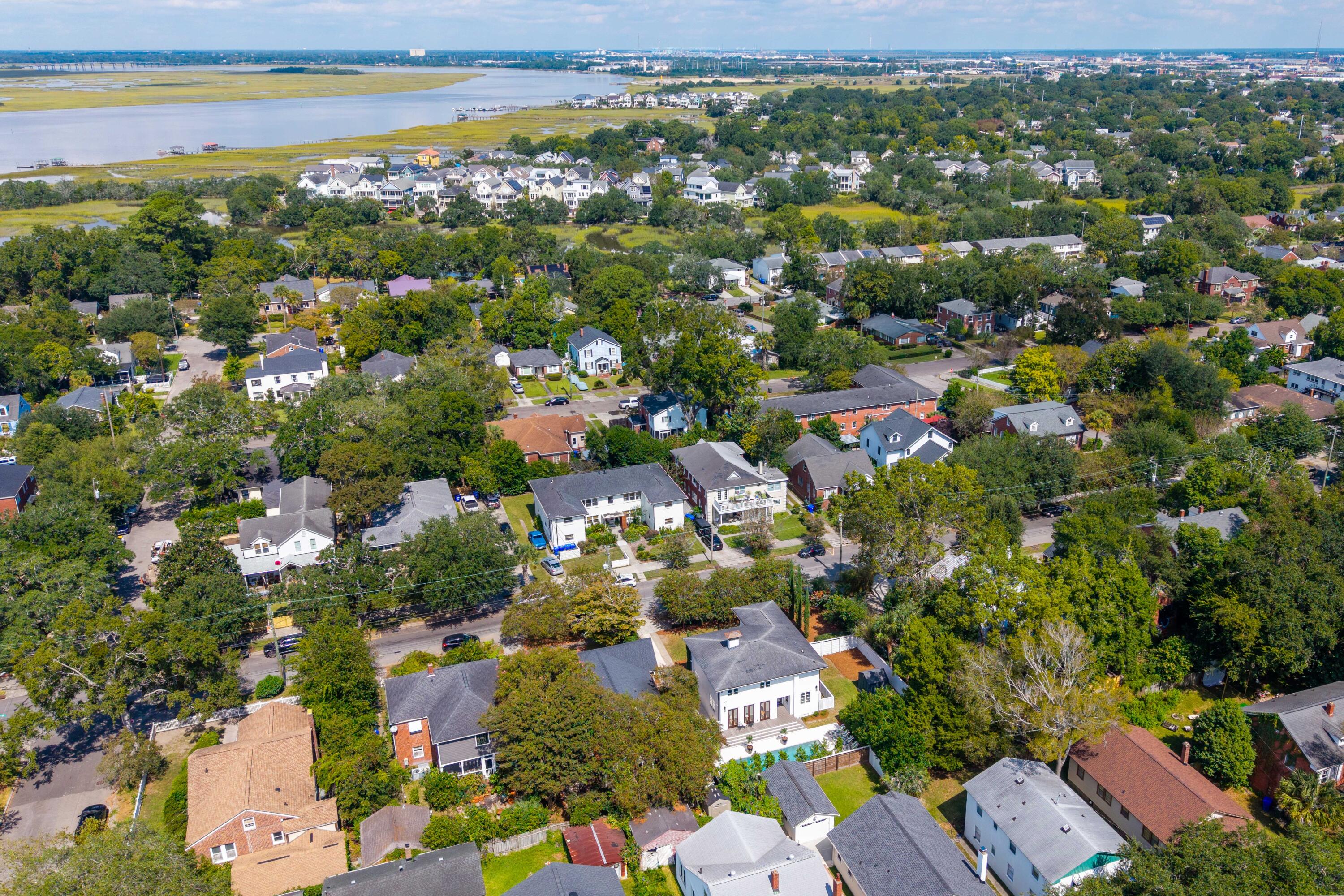 261 Grove St, Charleston