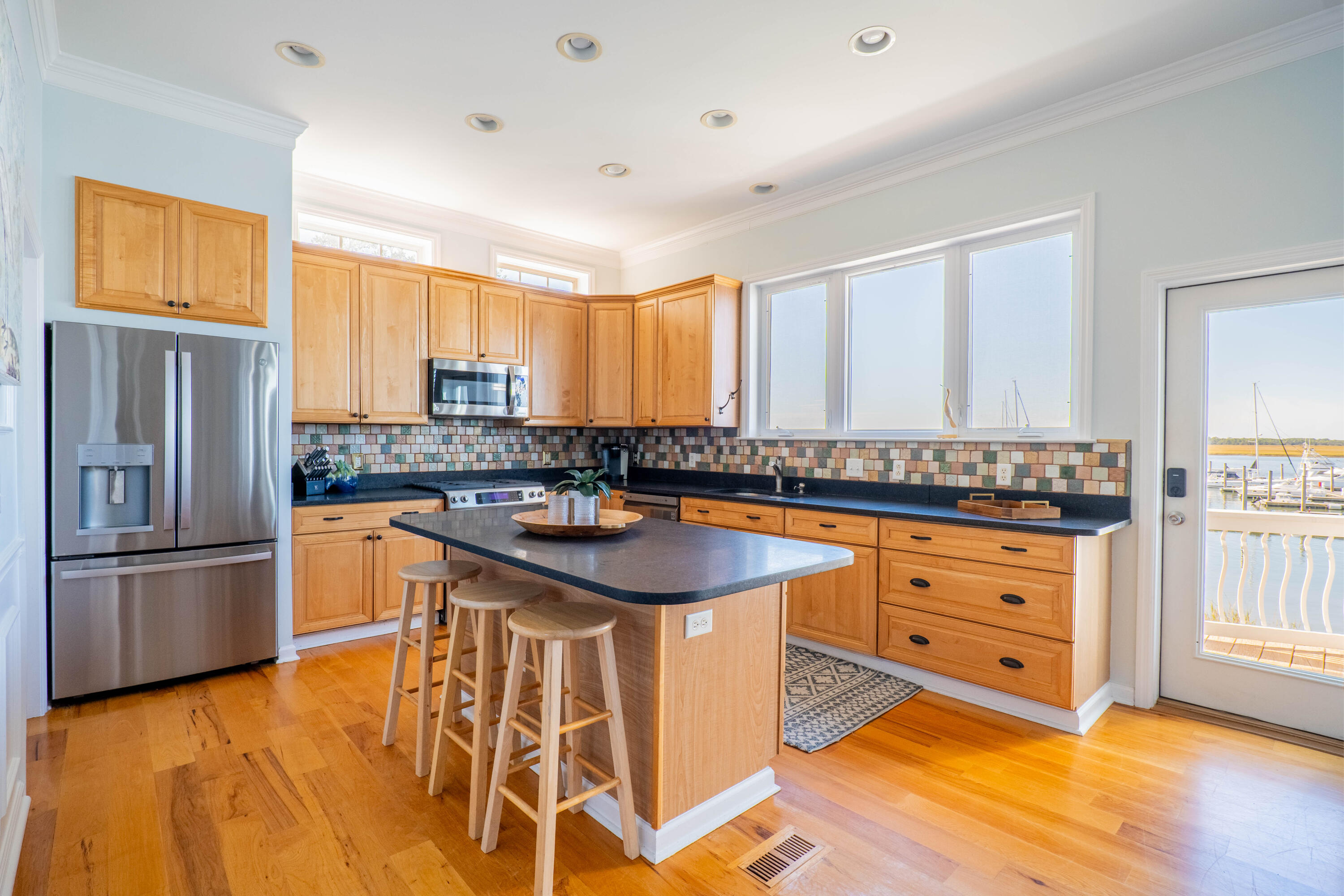 68 W 9th Street # B