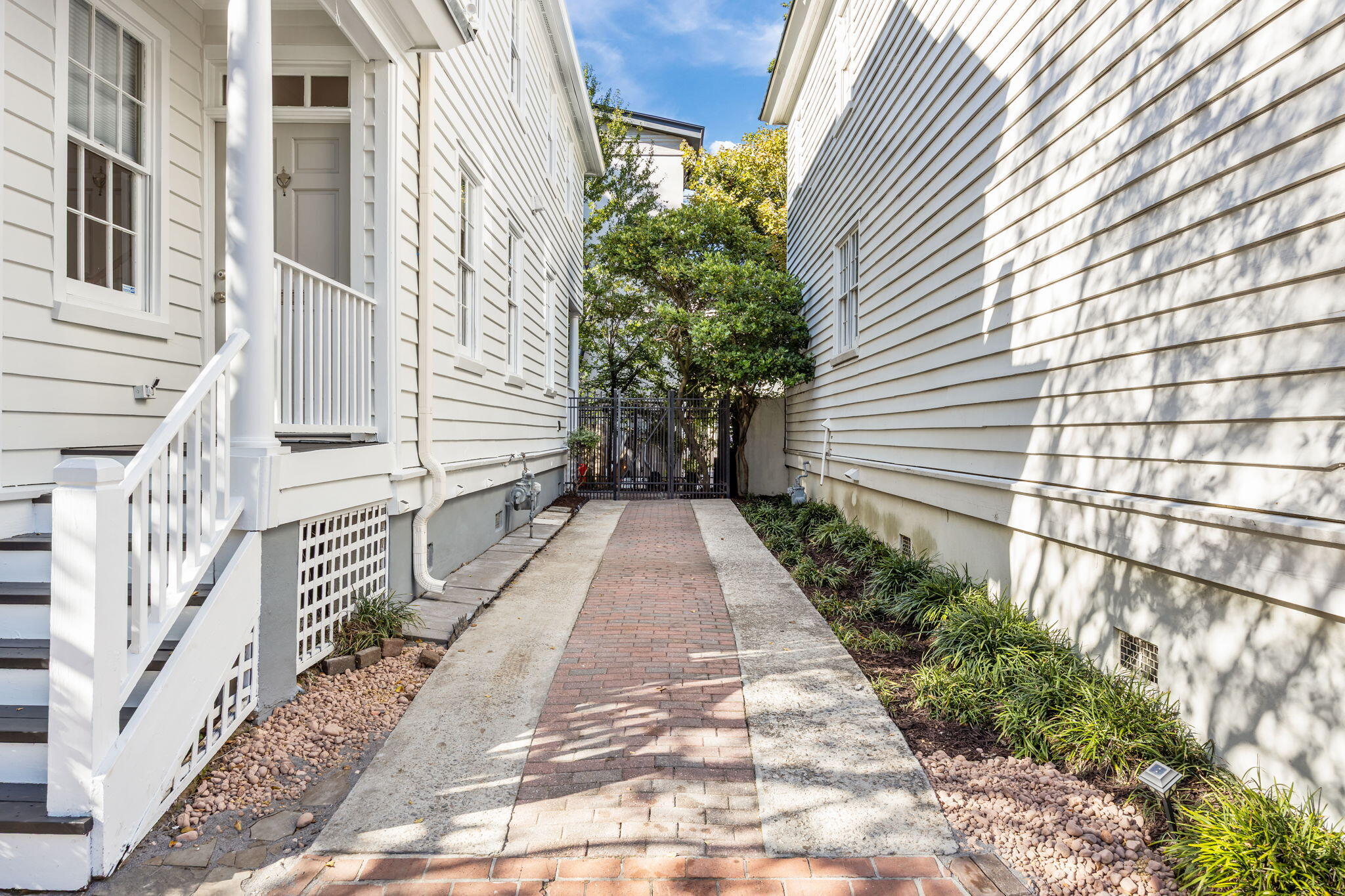 21 Radcliffe Place