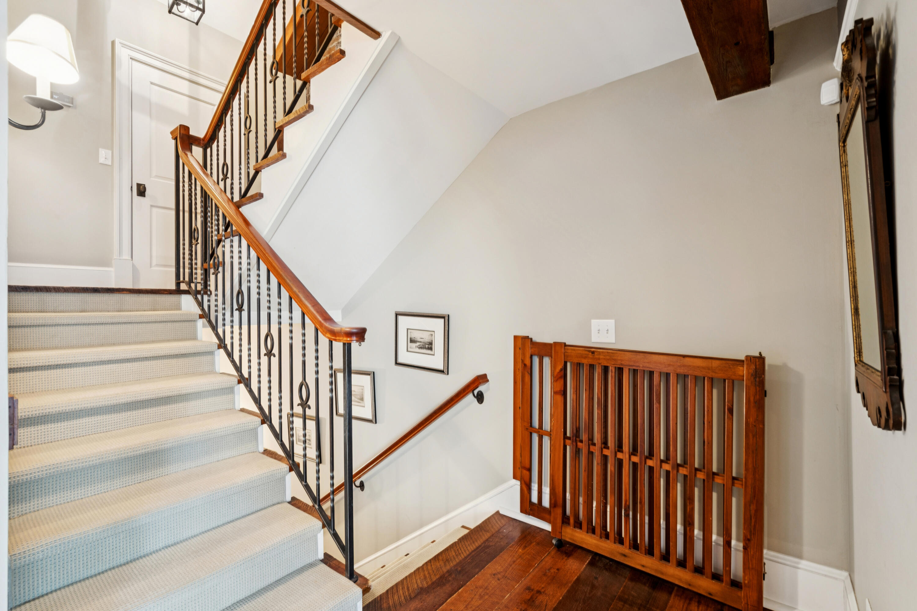 10 S Adgers Wharf