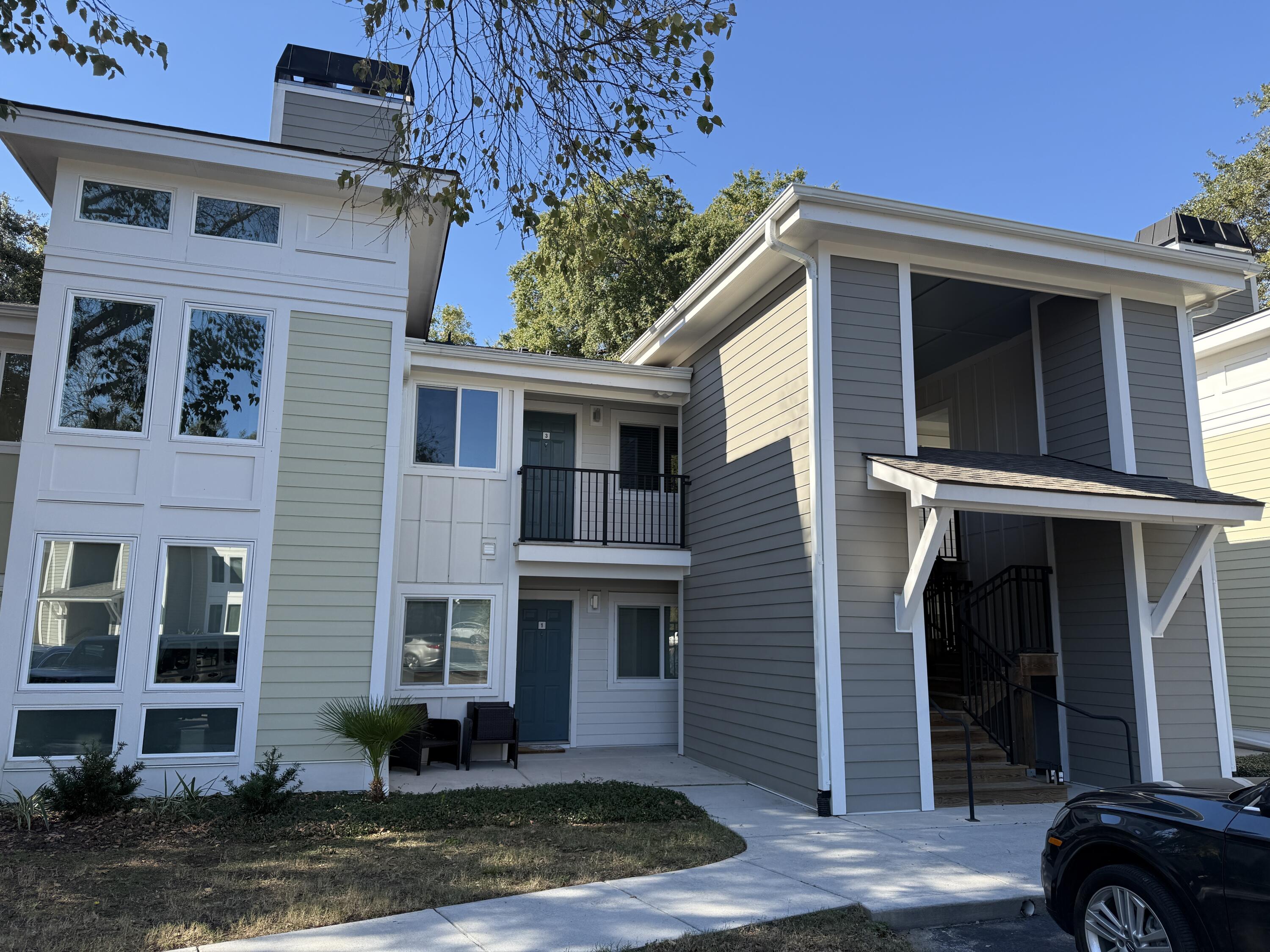 272 Alexandra Drive # 3