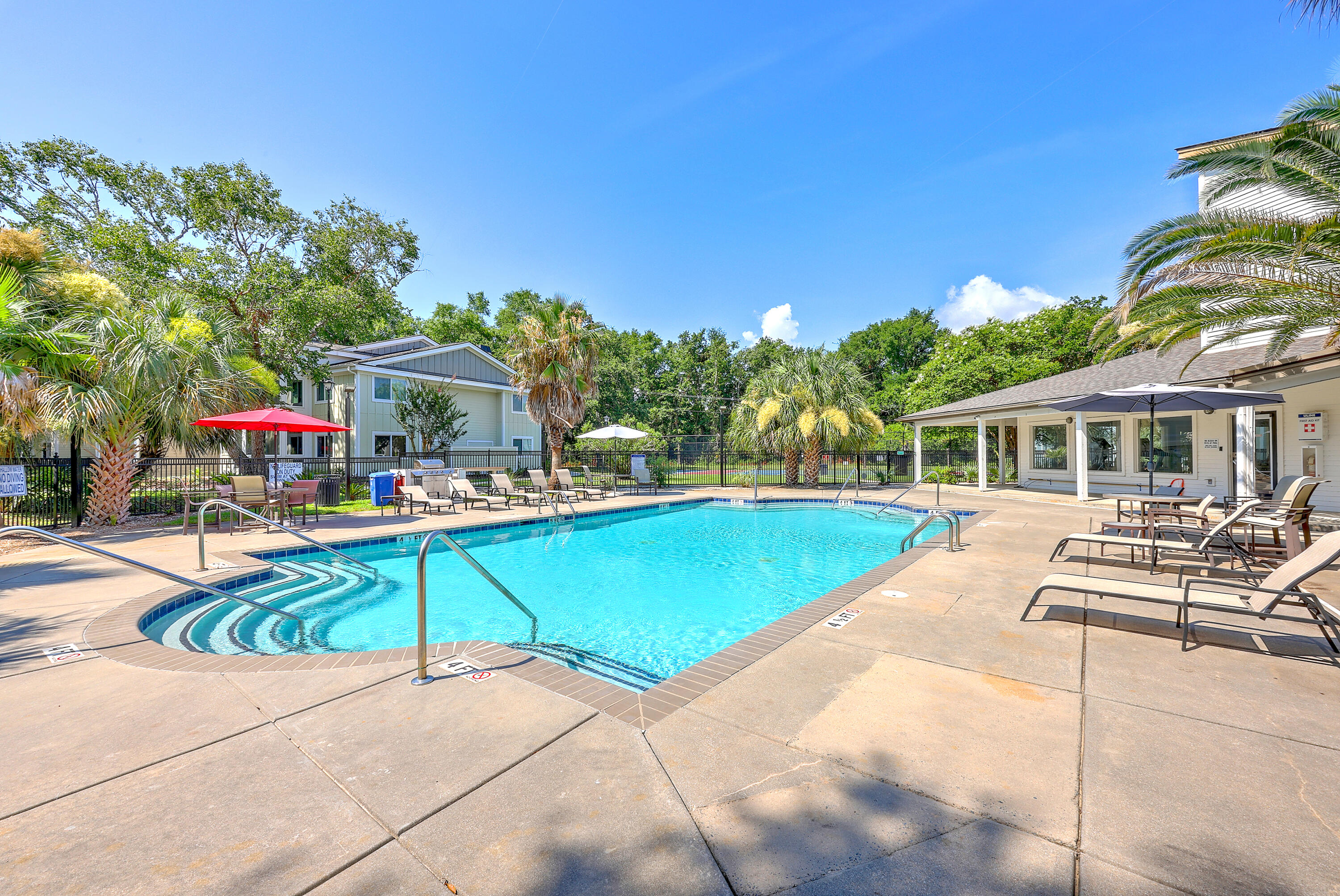 272 Alexandra Drive # 3