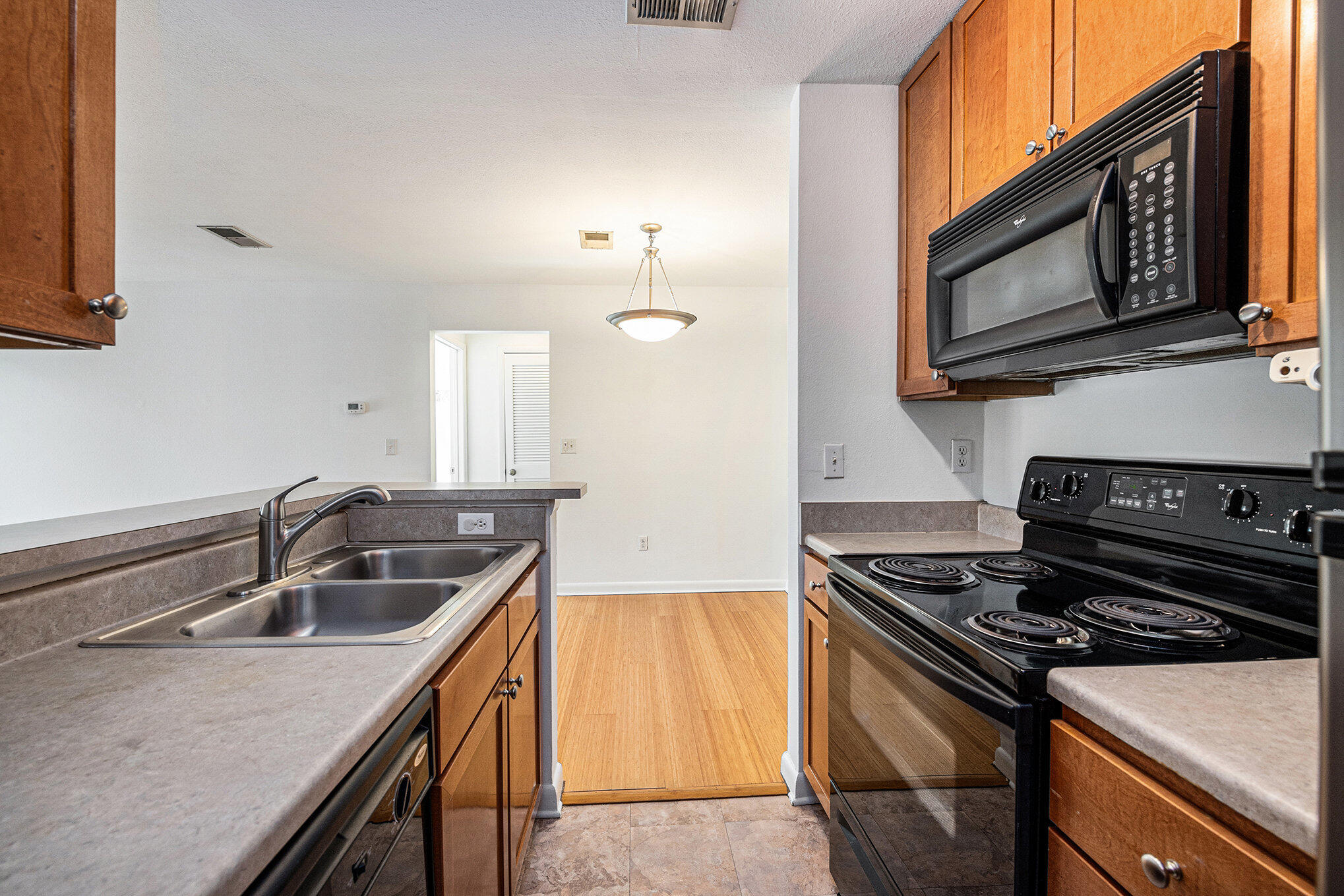 272 Alexandra Drive # 3