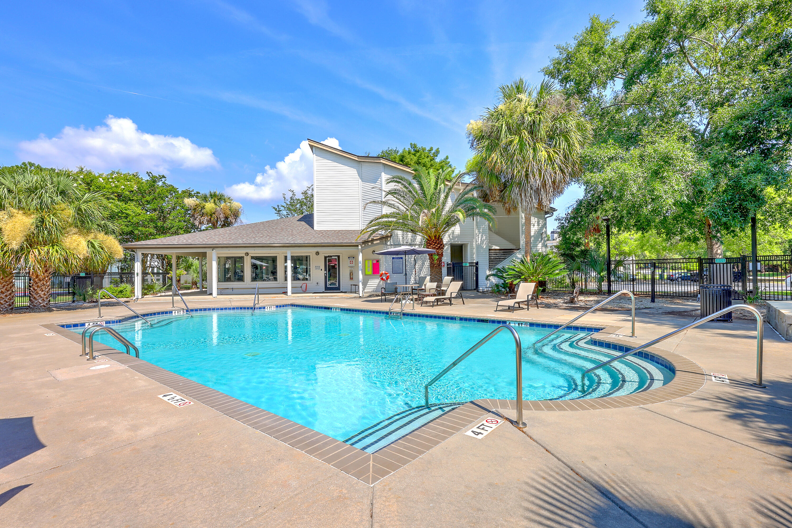 272 Alexandra Drive # 3