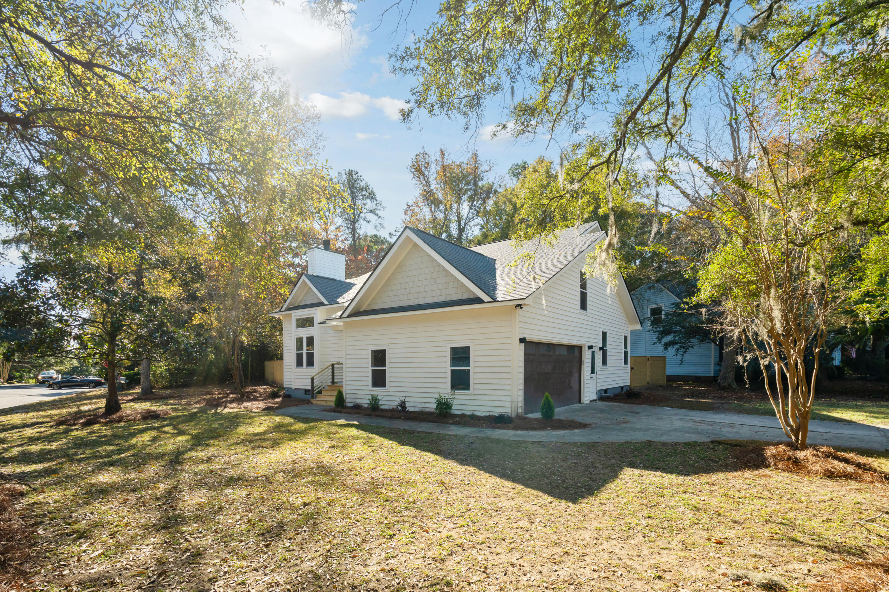 2059 Middleburg Lane