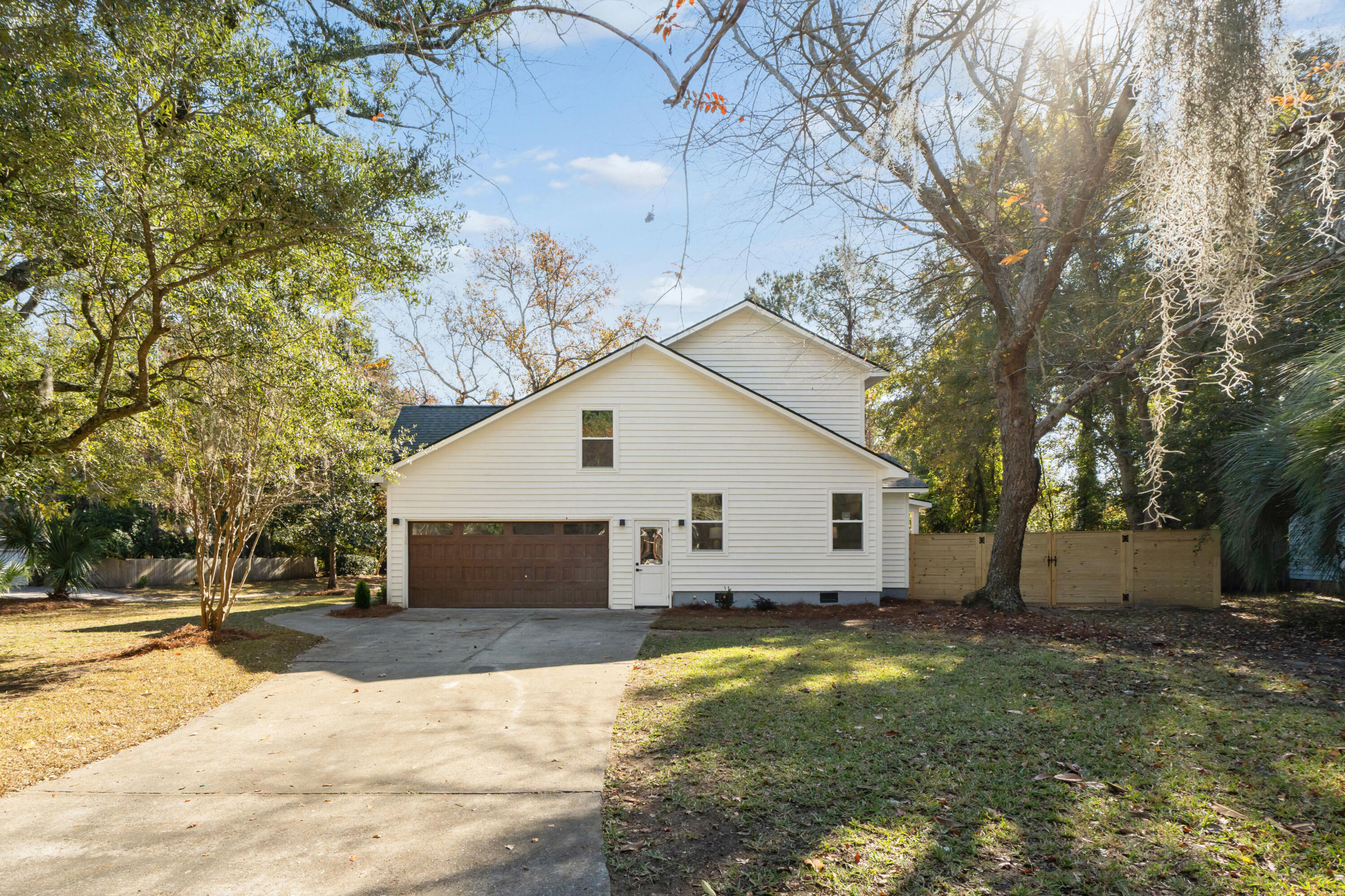 2059 Middleburg Lane