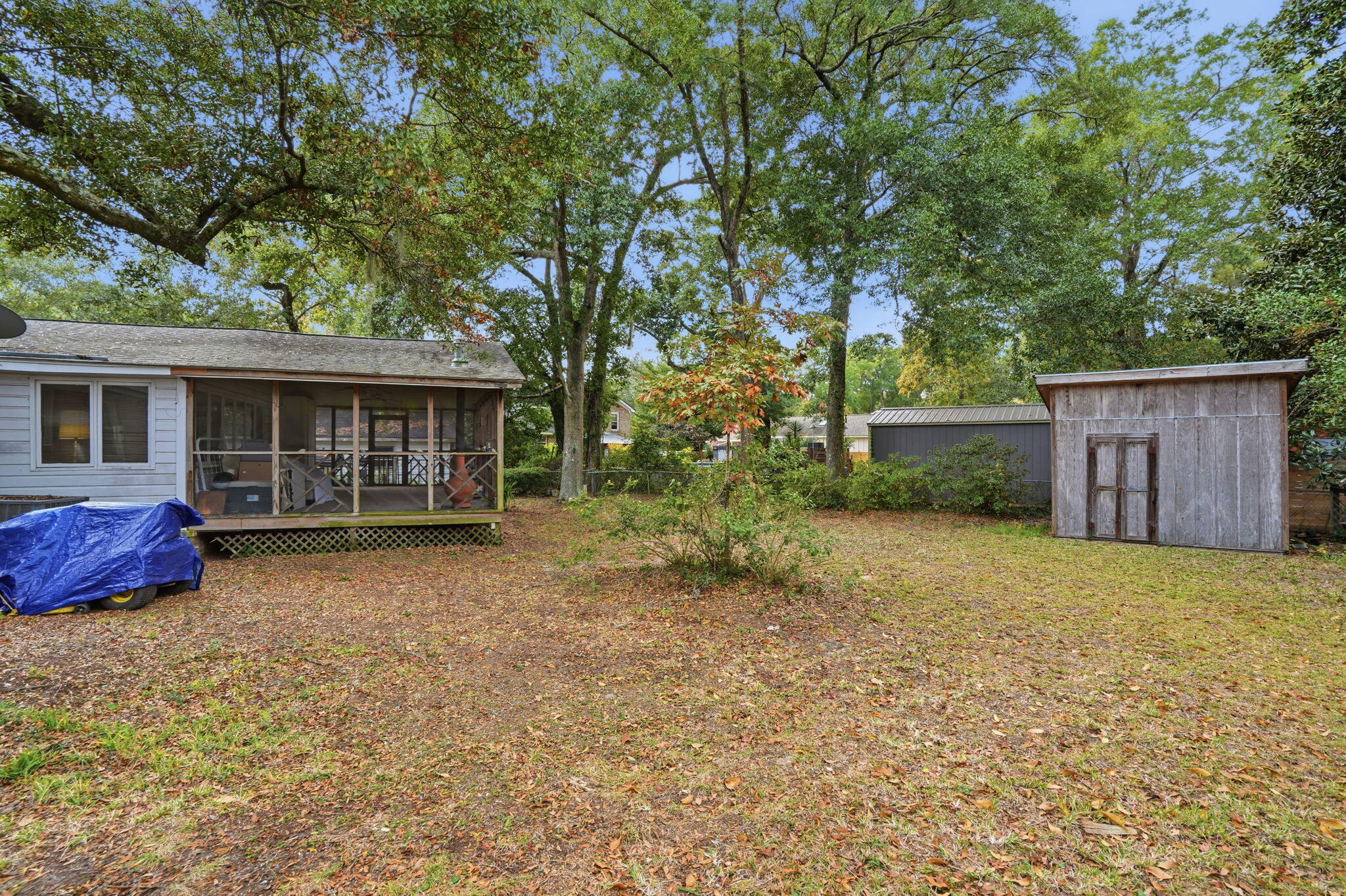 856 Robert E Lee Boulevard