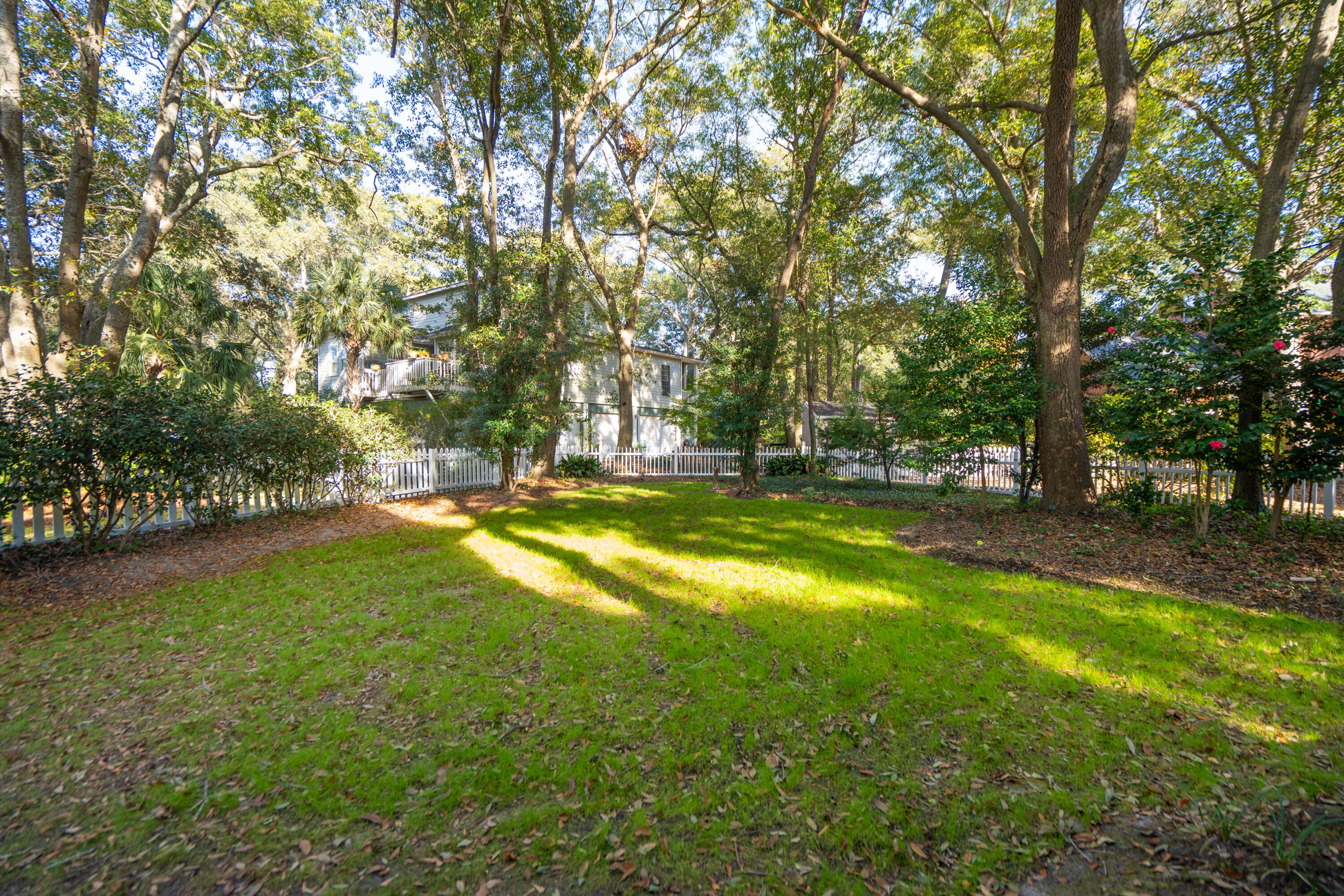 832 Fiddlers Point Lane
